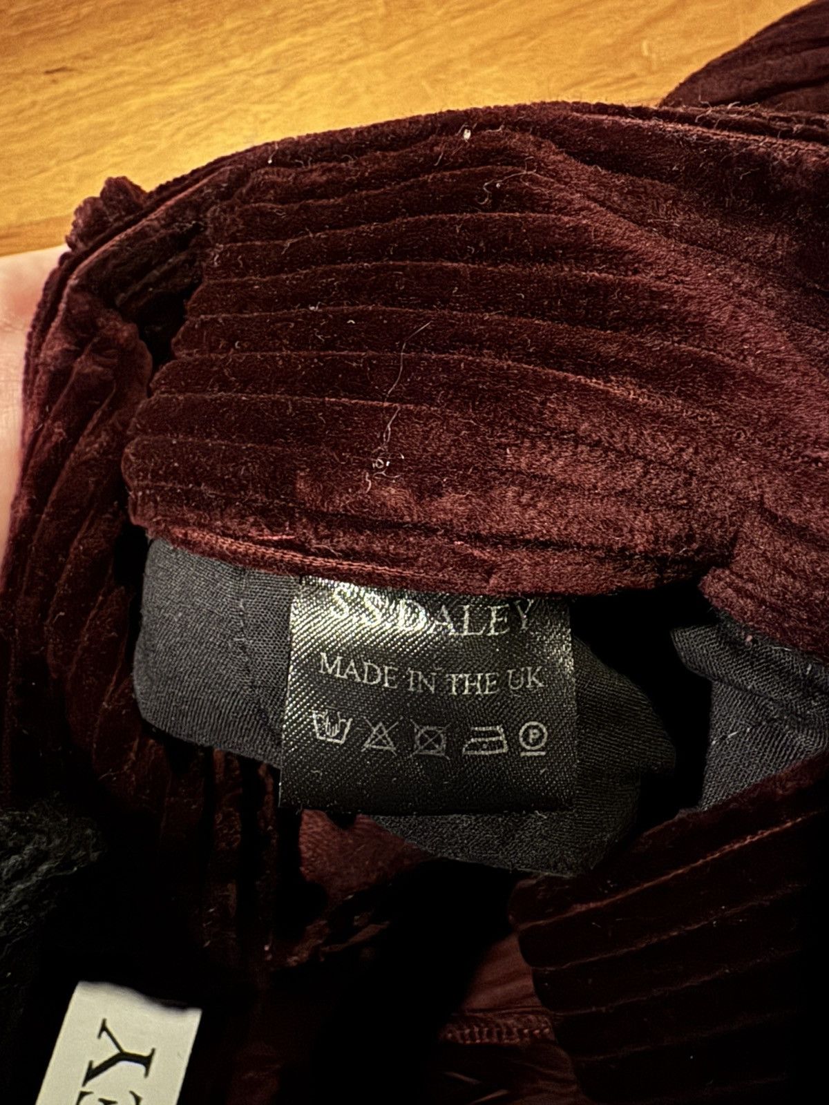 S.S.Daley S.S. Daley Maroon Corduroy Trousers Size US 30 / EU 46 - 6 Thumbnail