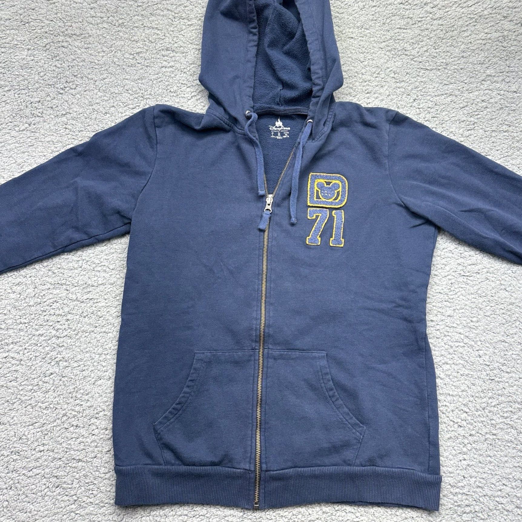 Disney Disney Walt Disney World Adult Large Hooded Sweatshirt Mickey Mouse Disney Parks Hoodie Shirt Size US L / EU 52-54 / 3 - 5 Thumbnail