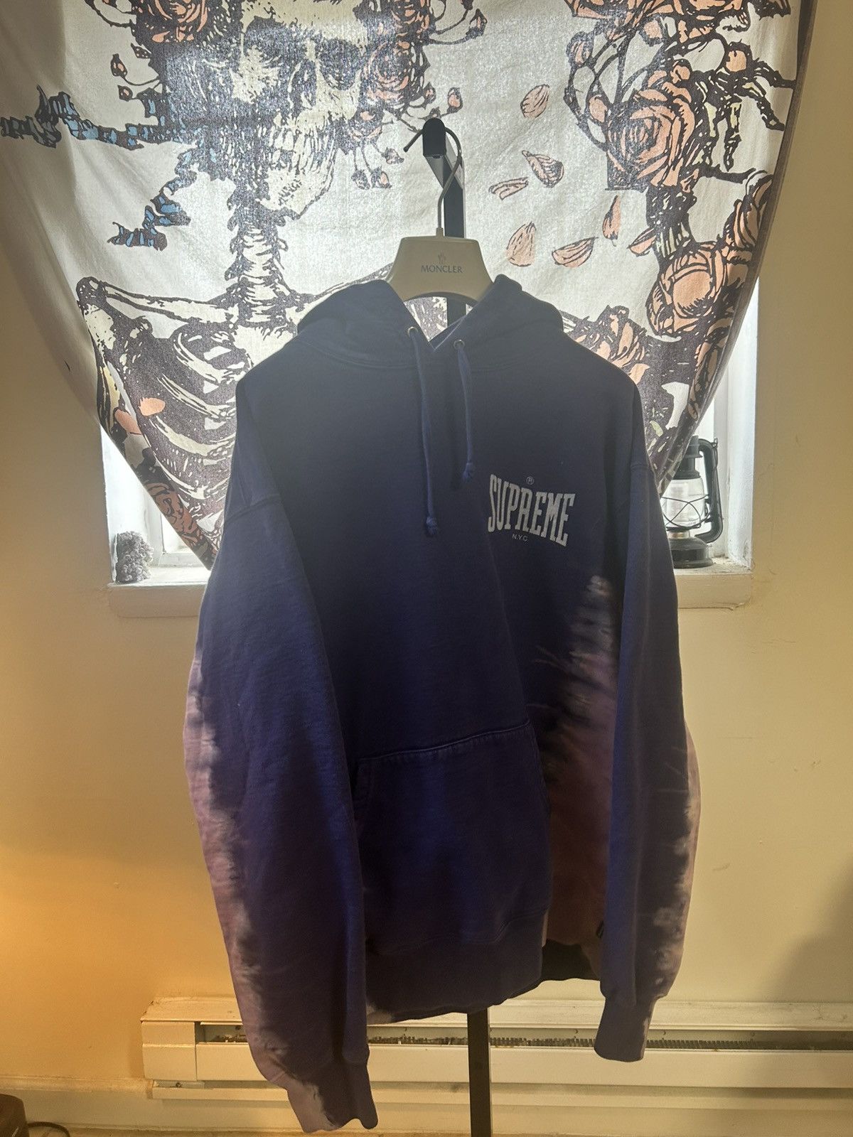 Supreme Supreme Fw21 Bleached Hoodie Size US M / EU 48-50 / 2 - 1 Thumbnail