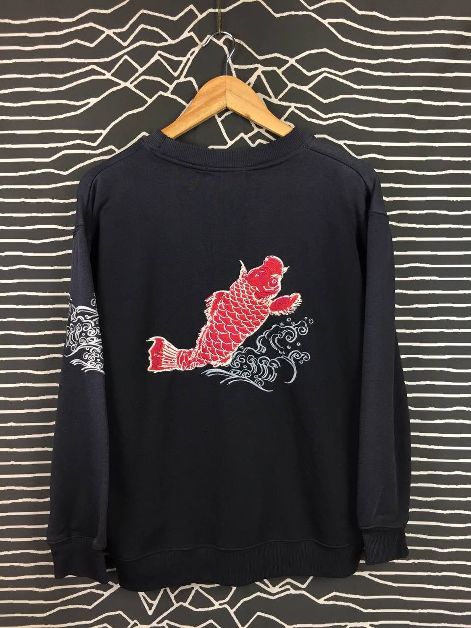 Vintage Vtg Nagomi Japanese Art Koi Fish Embroidery Sweatshirt Size US M / EU 48-50 / 2 - 9 Thumbnail
