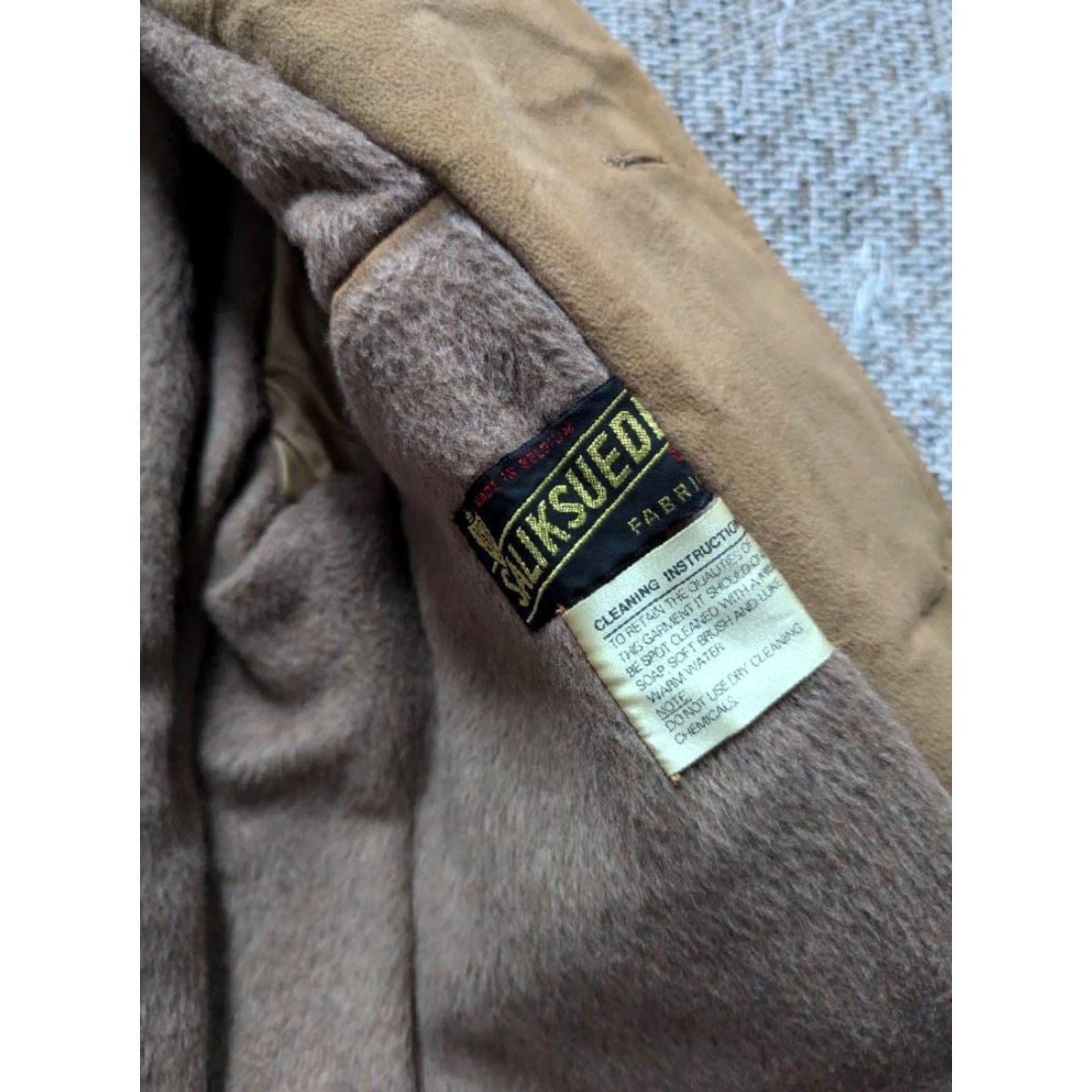 Vintage VINTAGE overcoat Shirt Mens M Brown faux suede leather belted Norfolk Sherlock 40 40 Chest 32" 22" 19" 25" 90s Size US M / EU 48-50 / 2 - 7 Thumbnail
