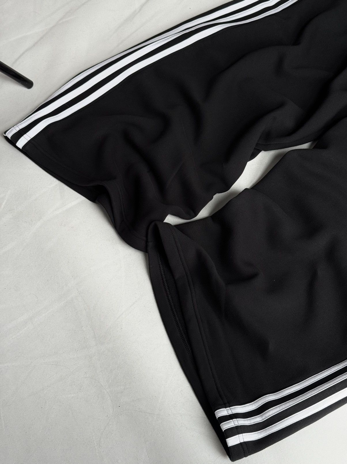Adidas Adidas Balenciaga Style baggy Track Pants Hype Sweatpants Size US 32 / EU 48 - 18 Thumbnail