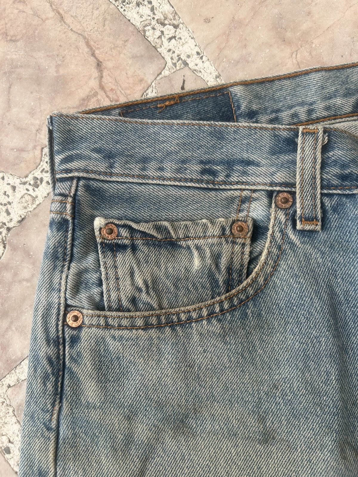 Levi's Levis 501 Vintage Short Pants Ripped Size US 33 - 3 Thumbnail