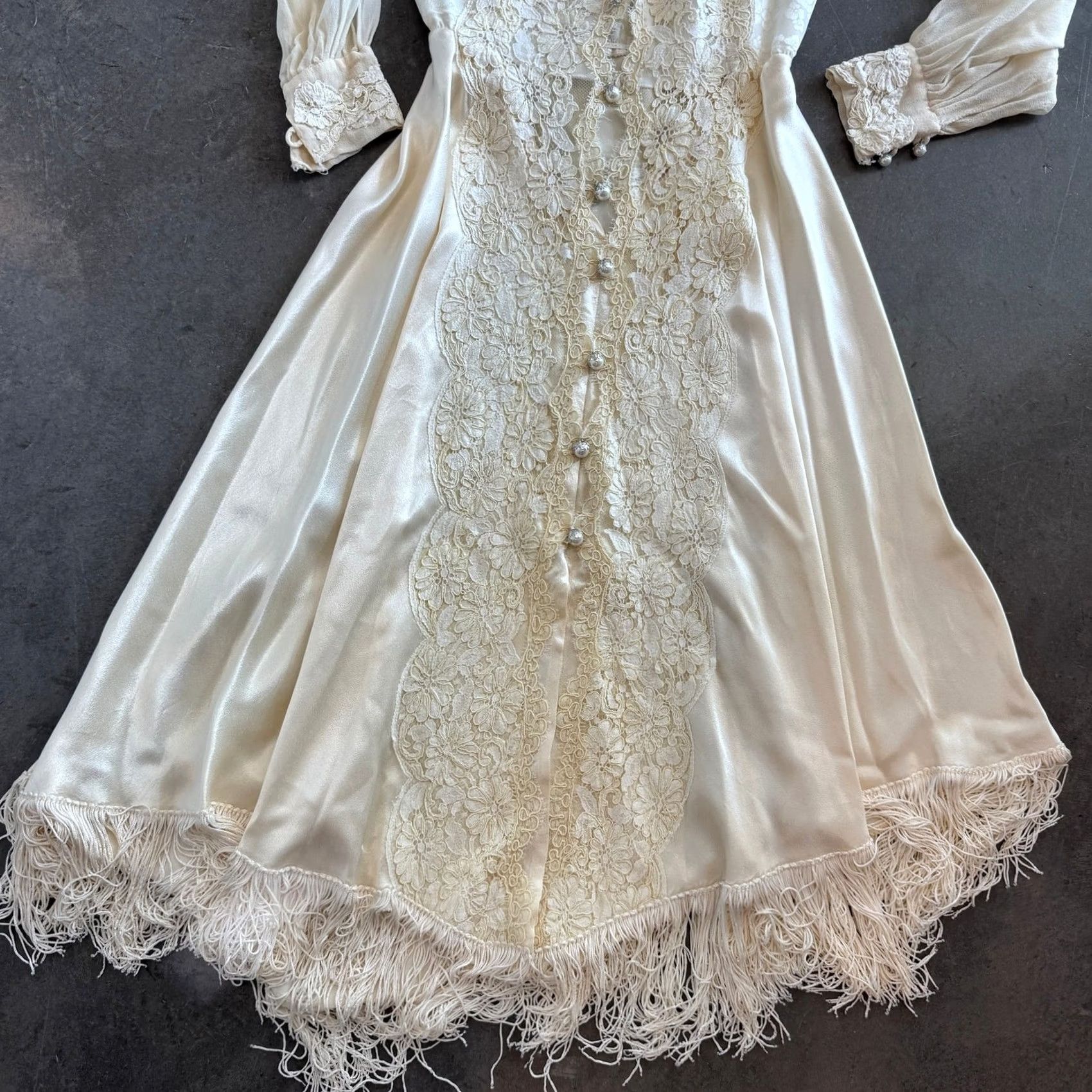 Vintage VINTAGE Marshall-Rousso White Lace Wedding Dress Small Maxi Formal Embroidered Floral Long Sleeve Womens Dress Size S / US 4 / IT 40 - 4 Thumbnail