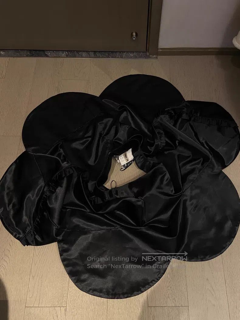 Comme des Garcons Comme Des Garcons size S Satin ruffle hem skirt Size 25" / US 0 / IT 36 - 2 Thumbnail