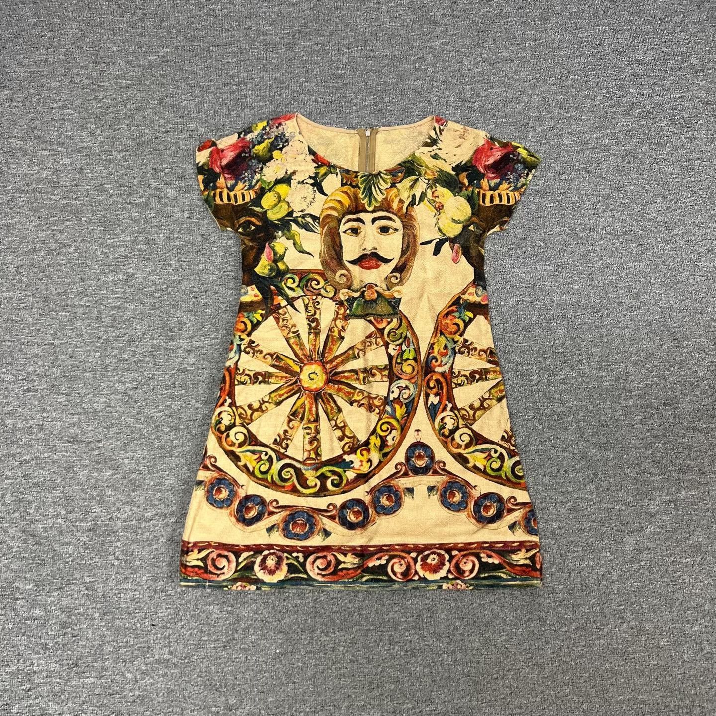 Dolce & Gabbana DG Oil Painting Portrait Embroidery Dress Size S / US 4 / IT 40 - 1 Thumbnail