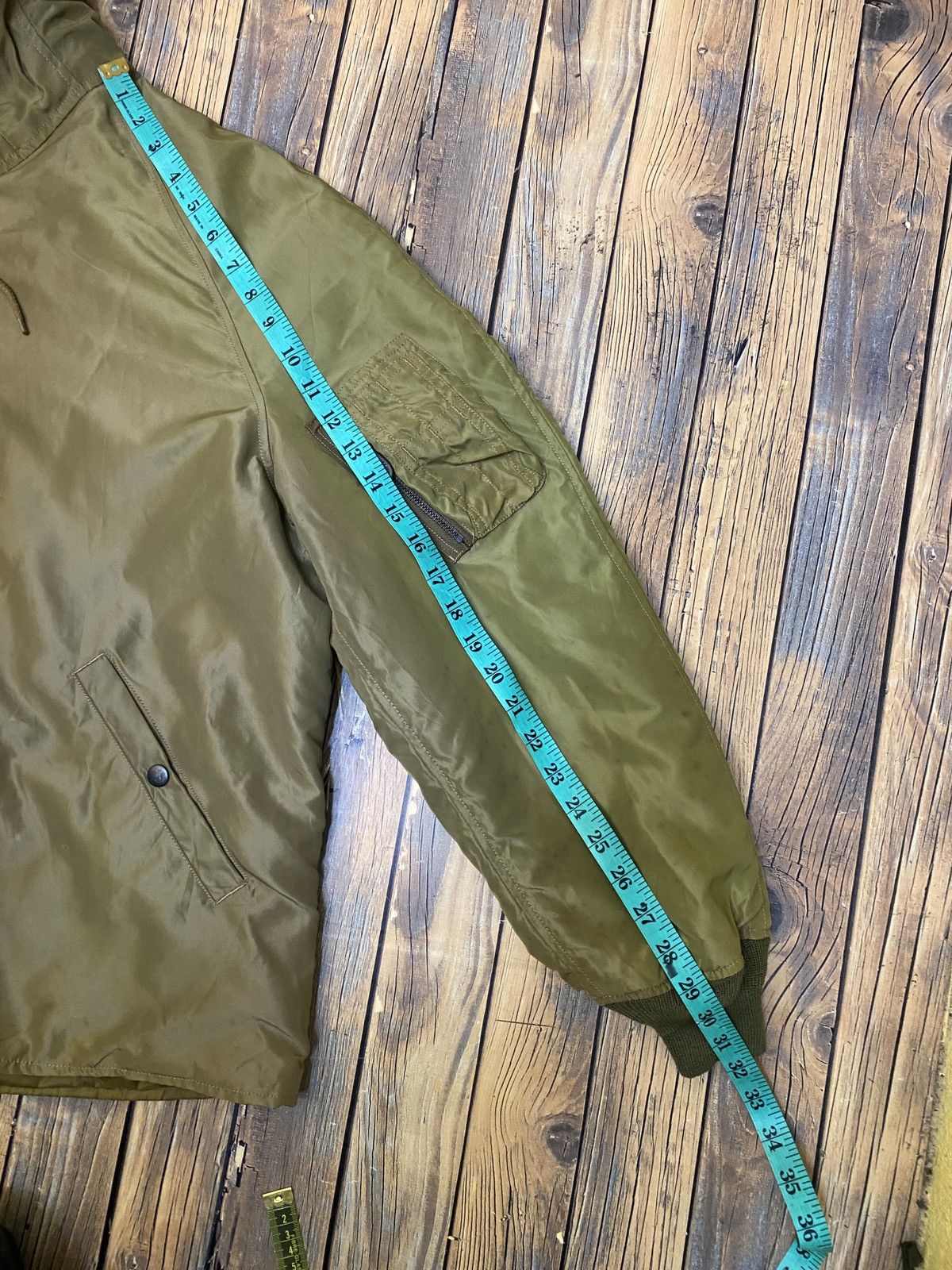 Buzz Rickson's × Toyo Enterprises Vintage red card by buzz rikson’s bomber jacket Size US M / EU 48-50 / 2 - 24 Thumbnail
