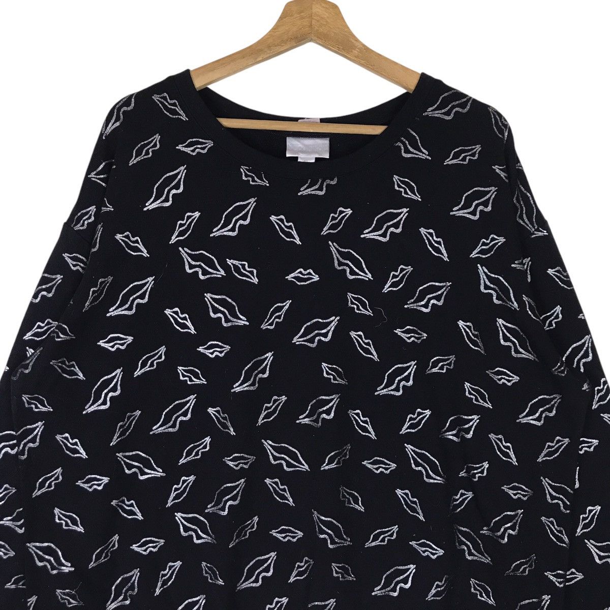 Vintage Vintage Bisou Bisou Lips Graphic All Over Print Pullover Size US XL / EU 56 / 4 - 2 Thumbnail