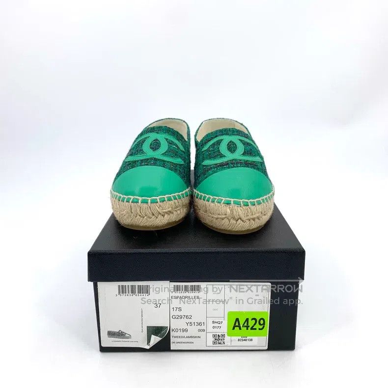 Chanel Chanel Green double C woven tweed fisherman's shoes Size US 6.5 / IT 36.5 - 9 Thumbnail