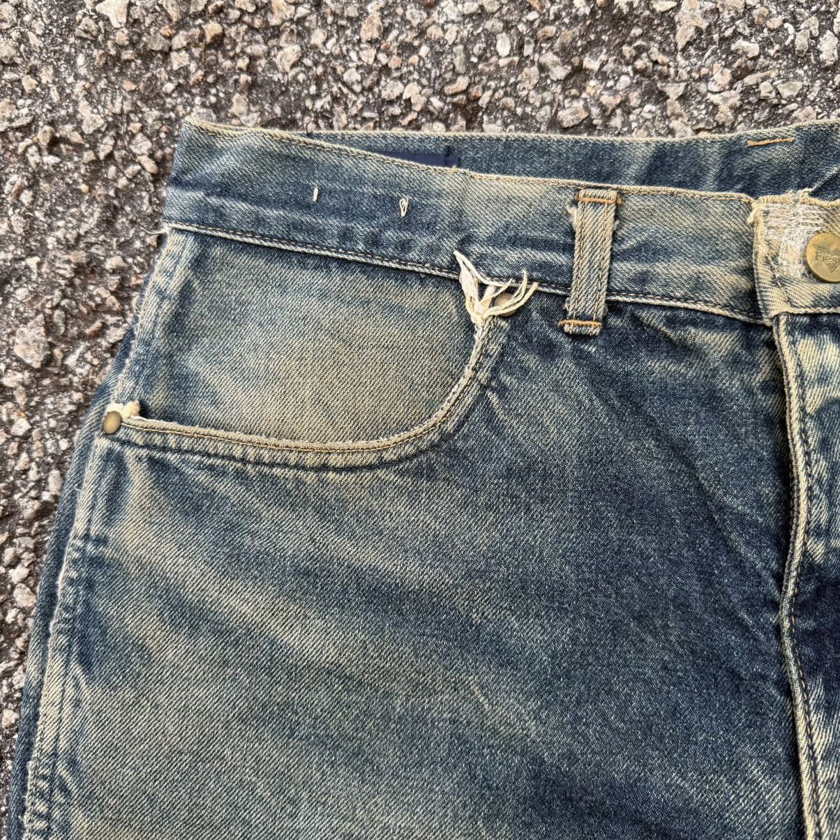 Japanese Brand VINTAGE FIESTA FADED RUSTY RIPPED DENIM JEAN PANTS W34 Size US 34 / EU 50 - 8 Thumbnail