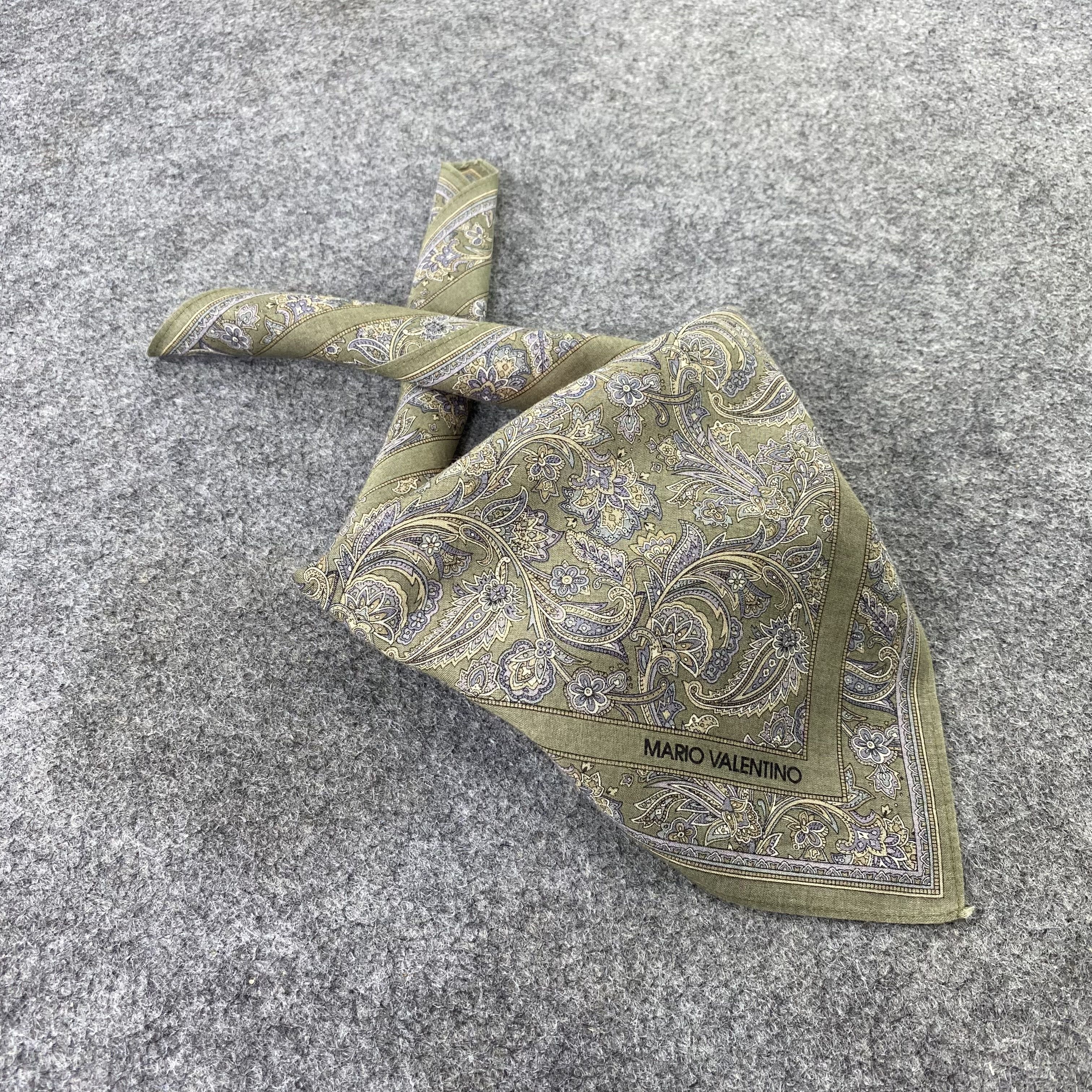 Mario Valentino MARIO VALENTINO handkerchief bandana paisley design-B922 Size ONE SIZE - 1 Thumbnail