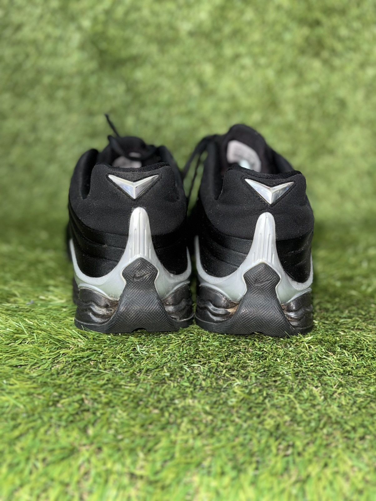 Nike Size 12 - Nike Shox NZ Black - 030911 Size US 12 / EU 45 - 4 Thumbnail