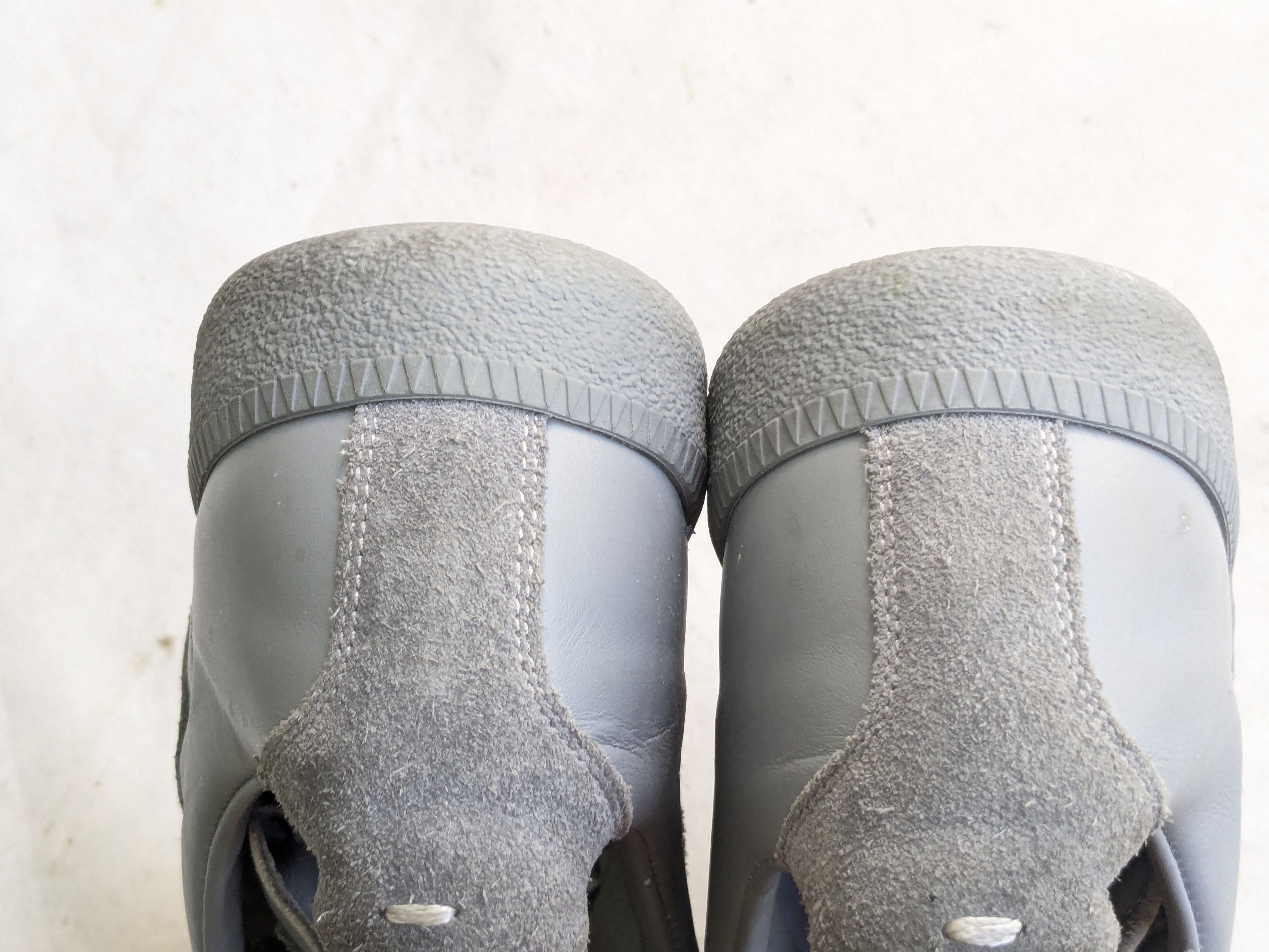 Maison Margiela Maison Margiela Gat Sneaker Low Gray 40 7 Suede Size US 7 / EU 40 - 16 Thumbnail