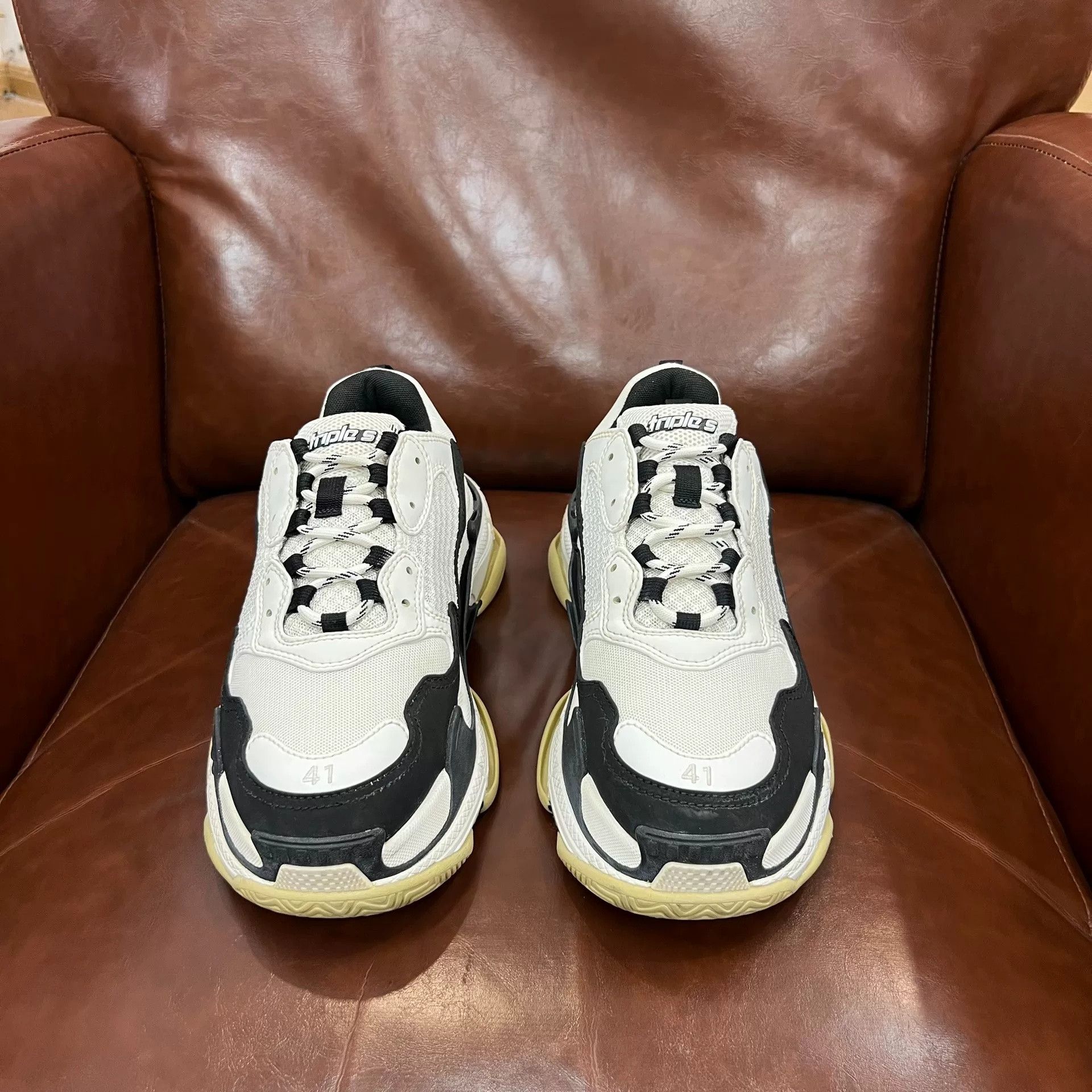 Balenciaga Balenciaga Triple S Black White Size 41 Size US 8 / EU 41 - 2 Thumbnail