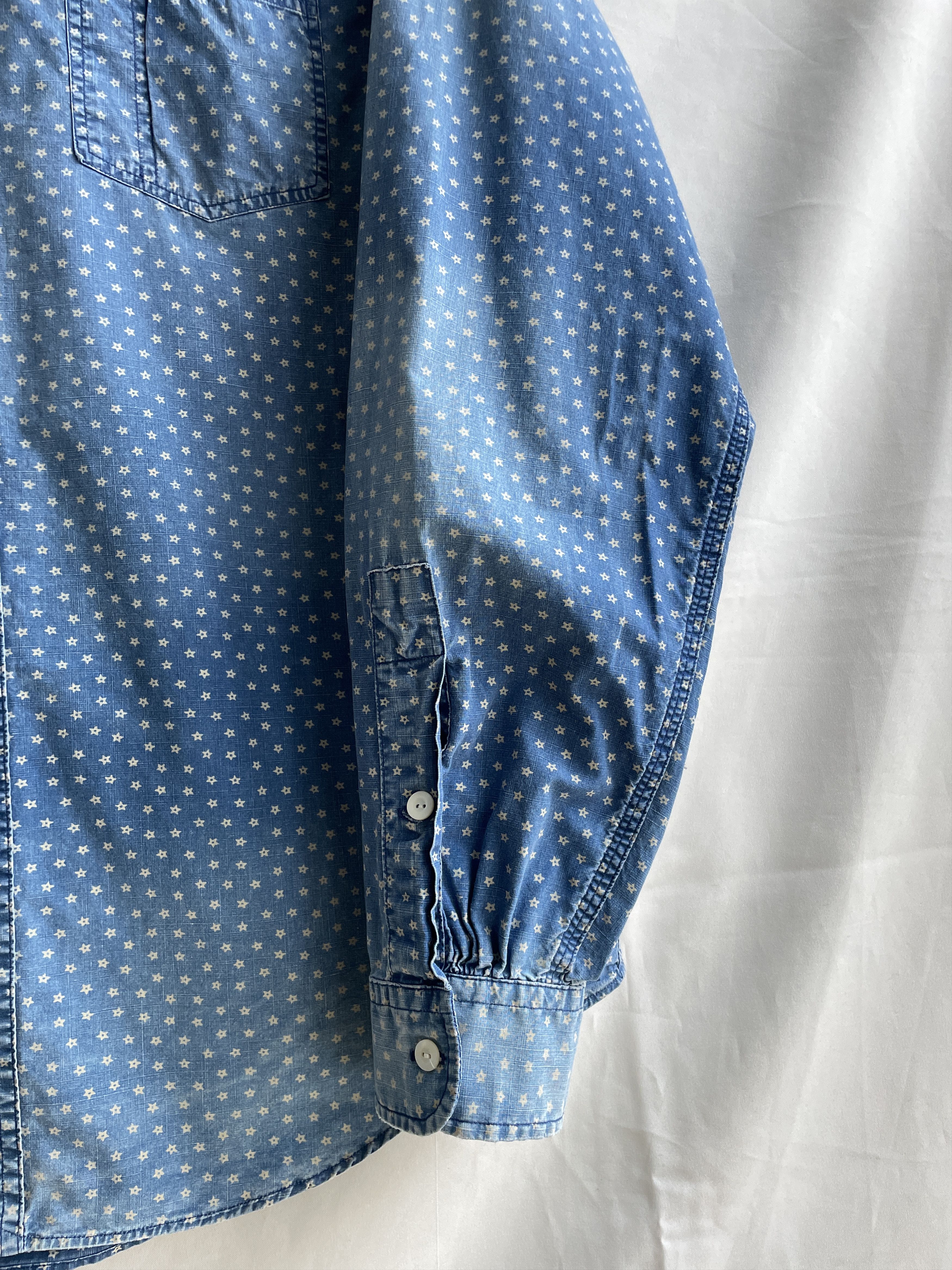 Polo Ralph Lauren Polo Ralph Lauren Indigo Sun Faded Star Pattern Shirt Size L Size US L / EU 52-54 / 3 - 8 Thumbnail