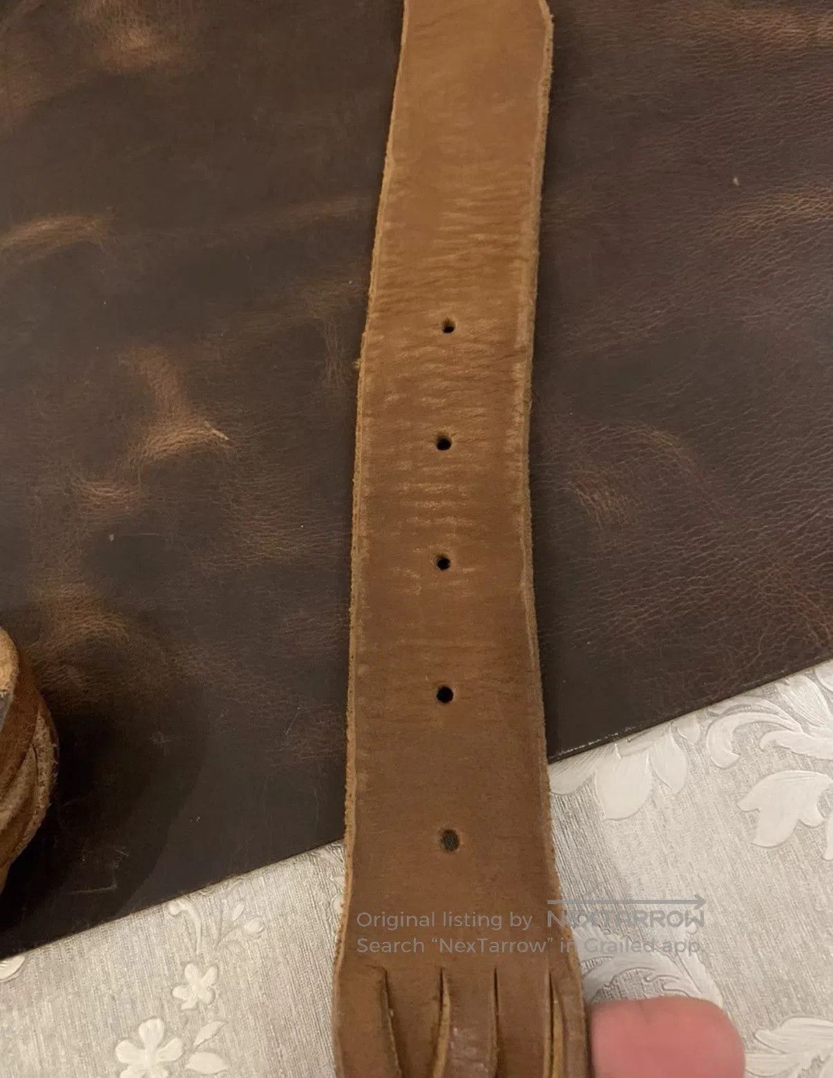 Gucci Beige Leather Belt with Ornate Silver Buckle. Size ONE SIZE - 4 Thumbnail