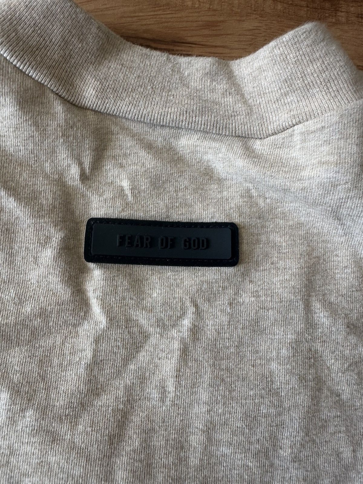 Essentials Essentials Fear Of God Big Logo V-Neck T Shirt Size S Size US S / EU 44-46 / 1 - 3 Thumbnail