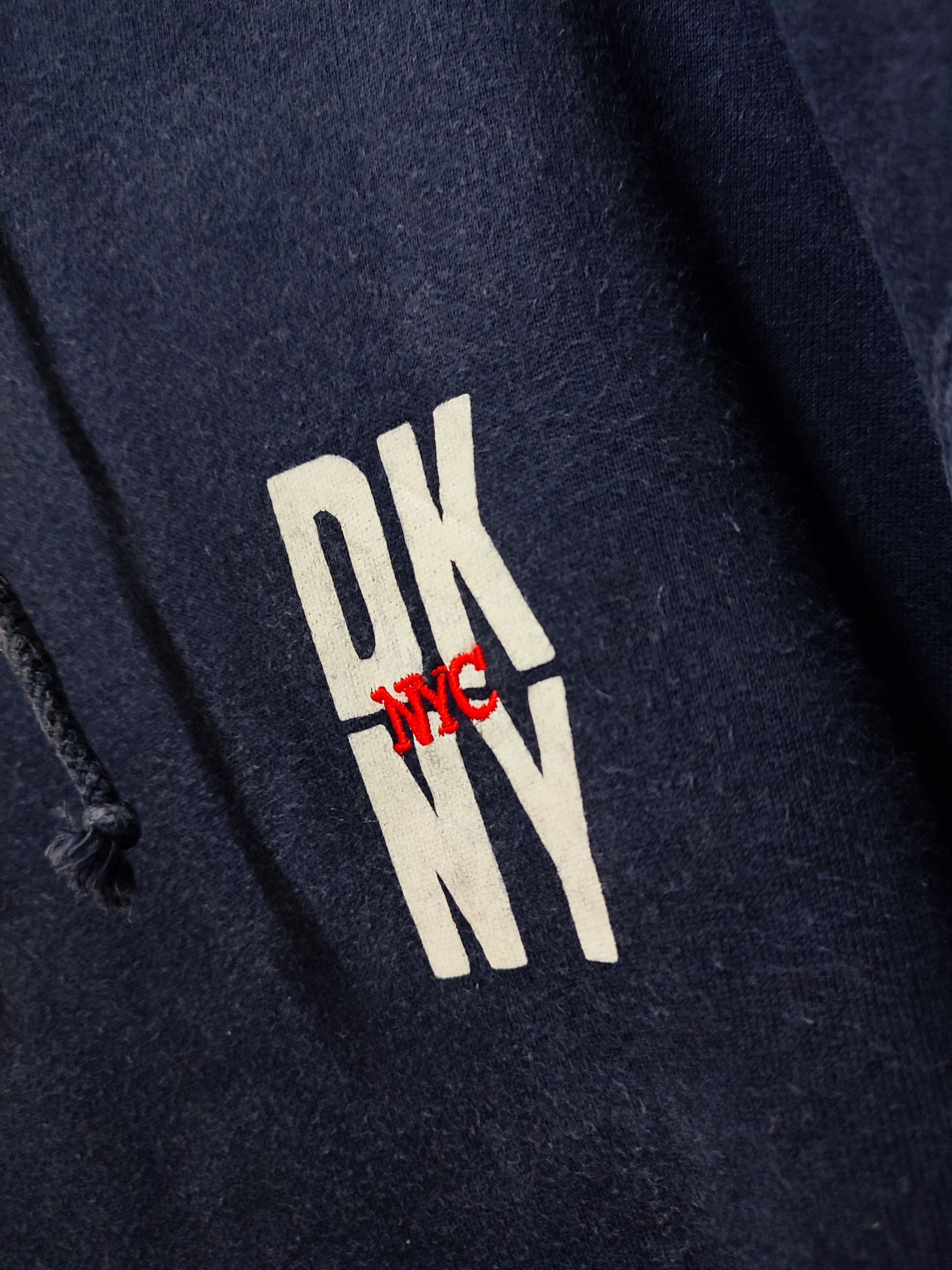 DKNY × Donna Karan 🔥STEAL🔥 Oversized Hoodie By DKNY Donna Karan Size US S / EU 44-46 / 1 - 3 Thumbnail