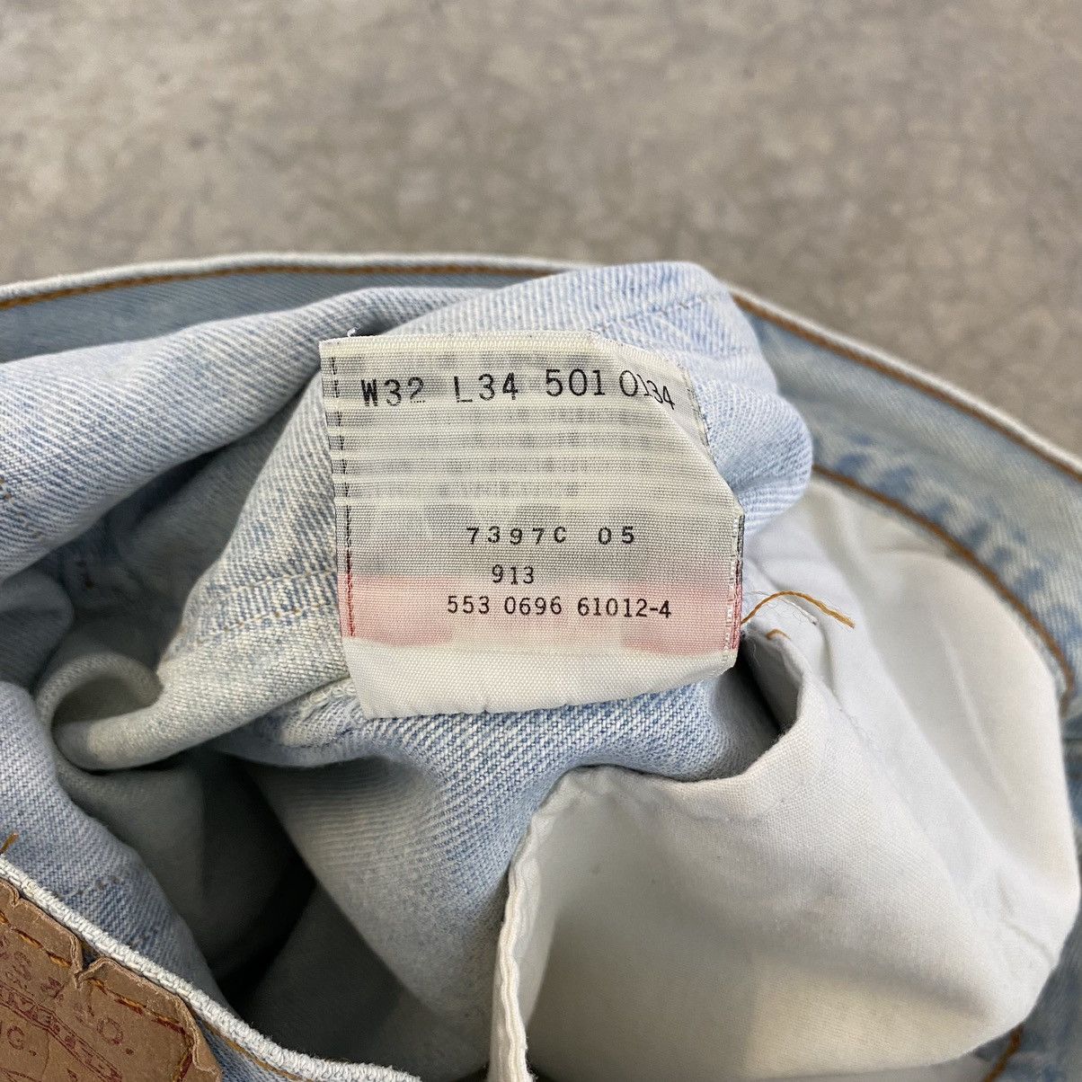 Levi's Vintage 90’s Levis 501 Light Blue Jeans Size US 31 - 23 Thumbnail