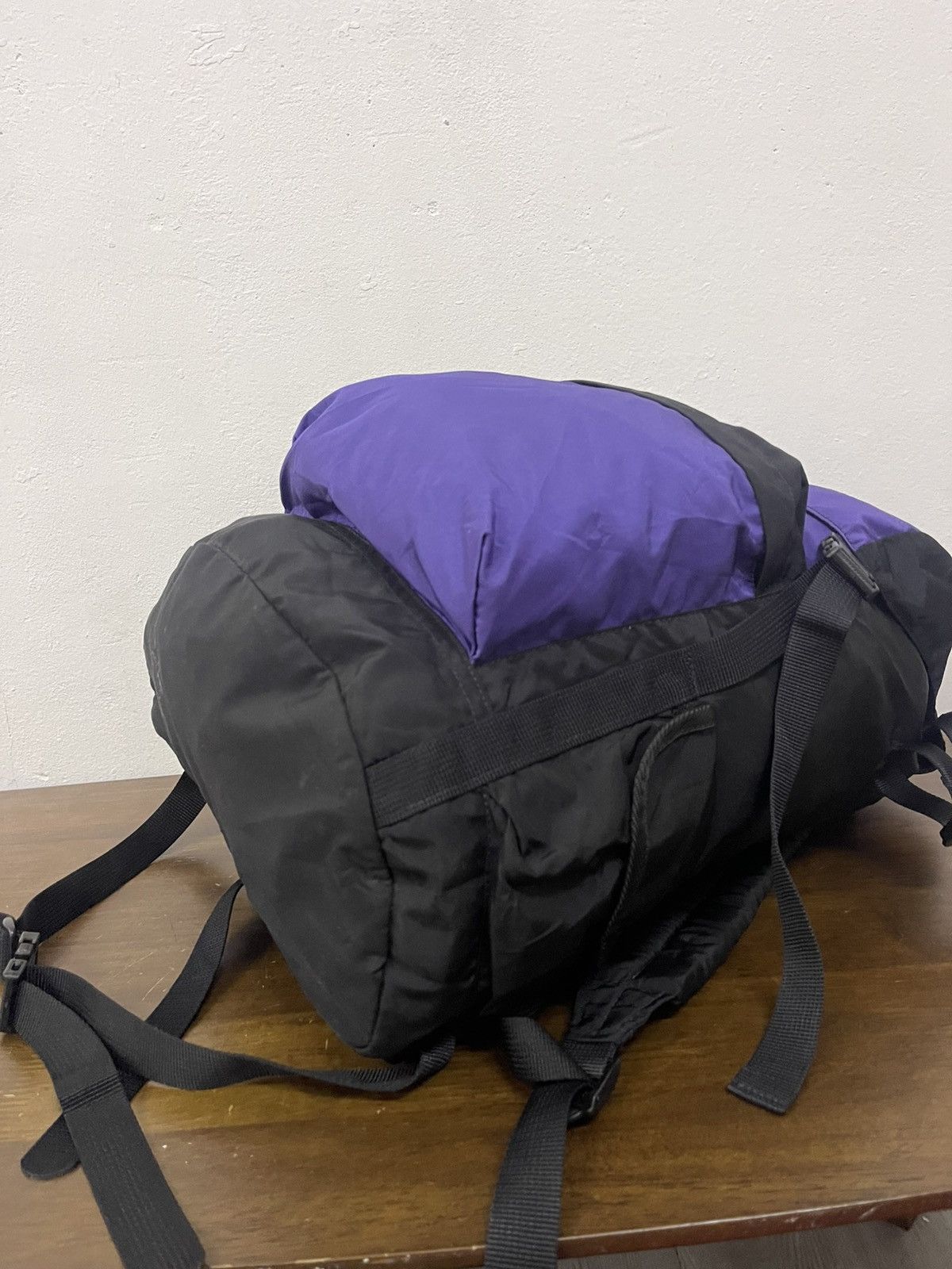 Patagonia Vintage Chouinard Dragon Purple Black Hike Pack Size ONE SIZE - 7 Thumbnail
