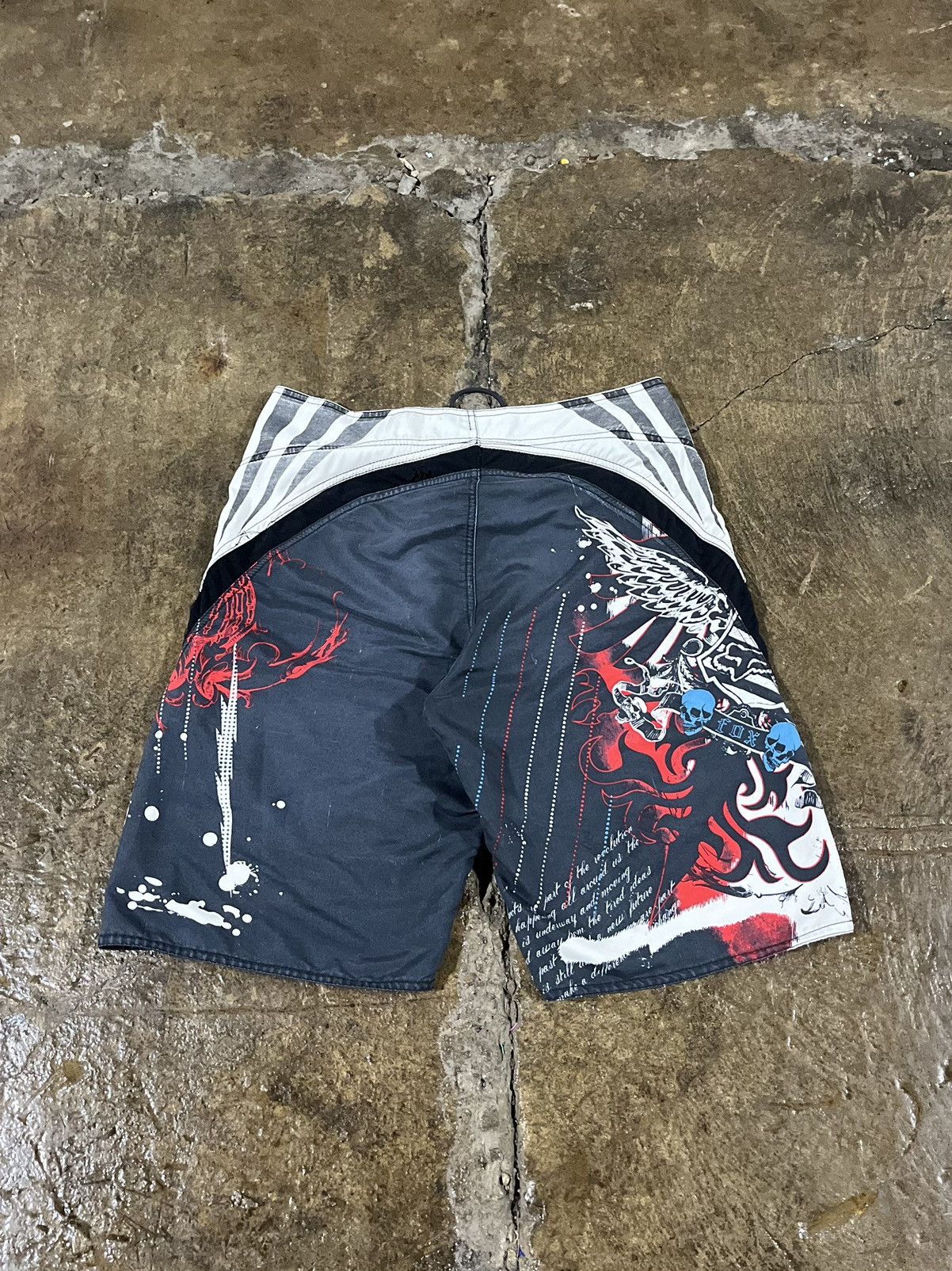 Affliction × Fox Racing × Vintage Crazy Y2K Fox Racing Shorts Grunge Skater Punk Cyber Goth Size US 34 / EU 50 - 2 Thumbnail