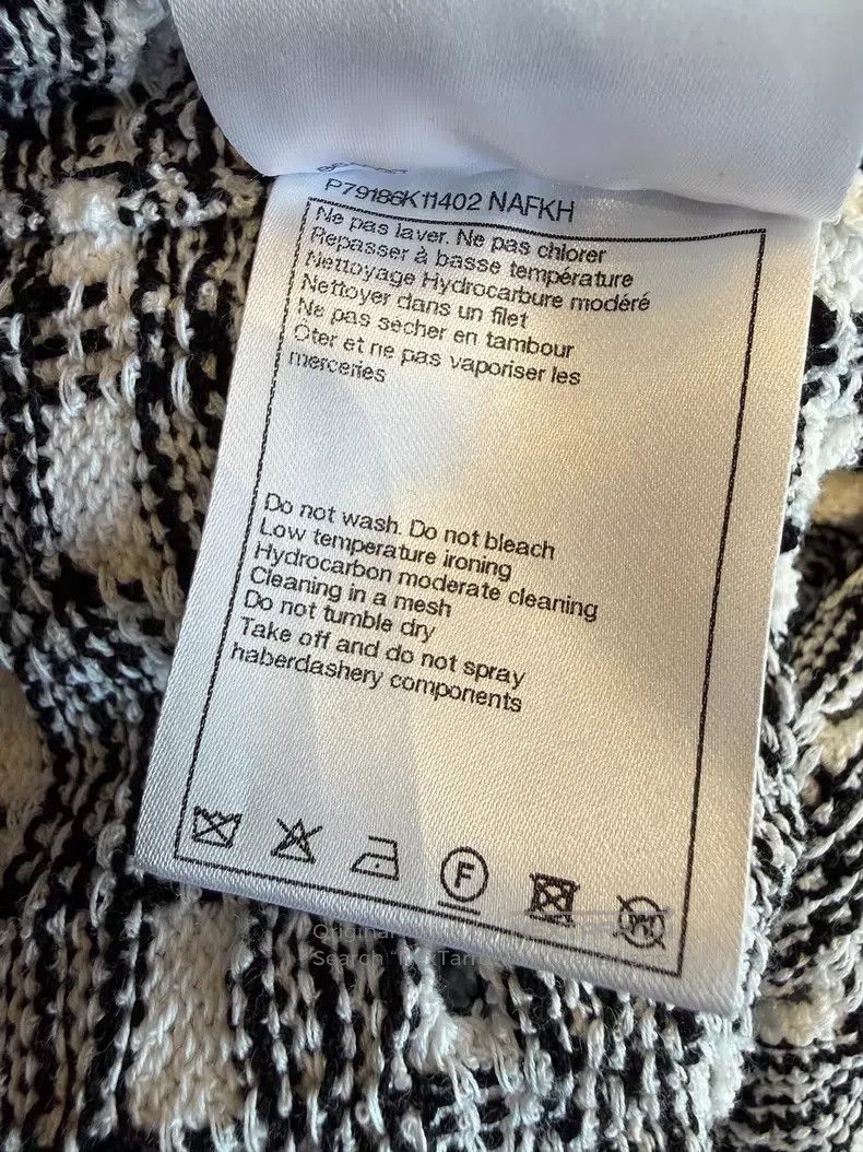 Chanel Chanel Black and white color-block knitted dress Size XS / US 0-2 / IT 36-38 - 6 Thumbnail