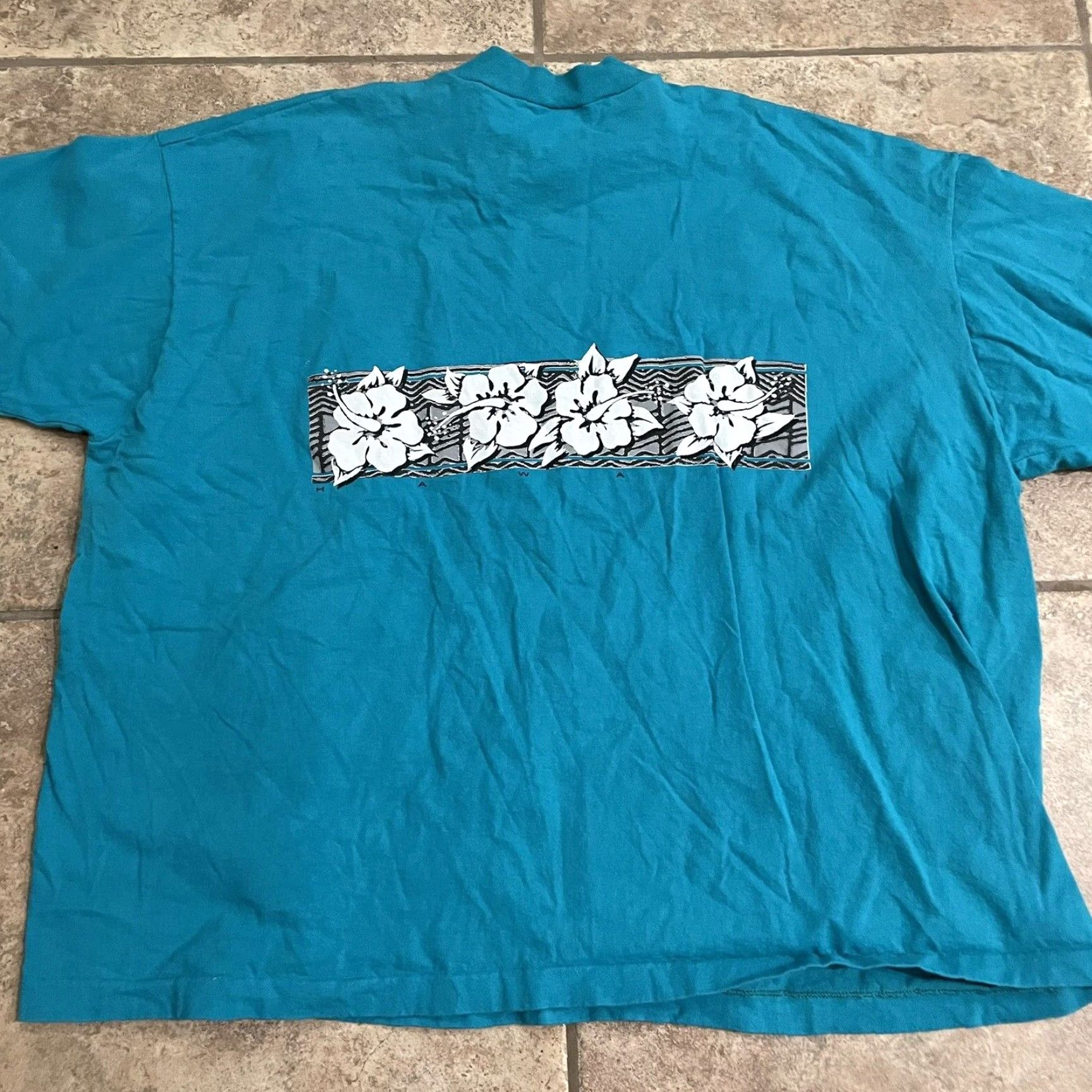 Vintage VINTAGE BVD Tee Floral Graphic Blue Stitch Mens 3XLT Big & Tall Size US XXL / EU 58 / 5 - 5 Thumbnail
