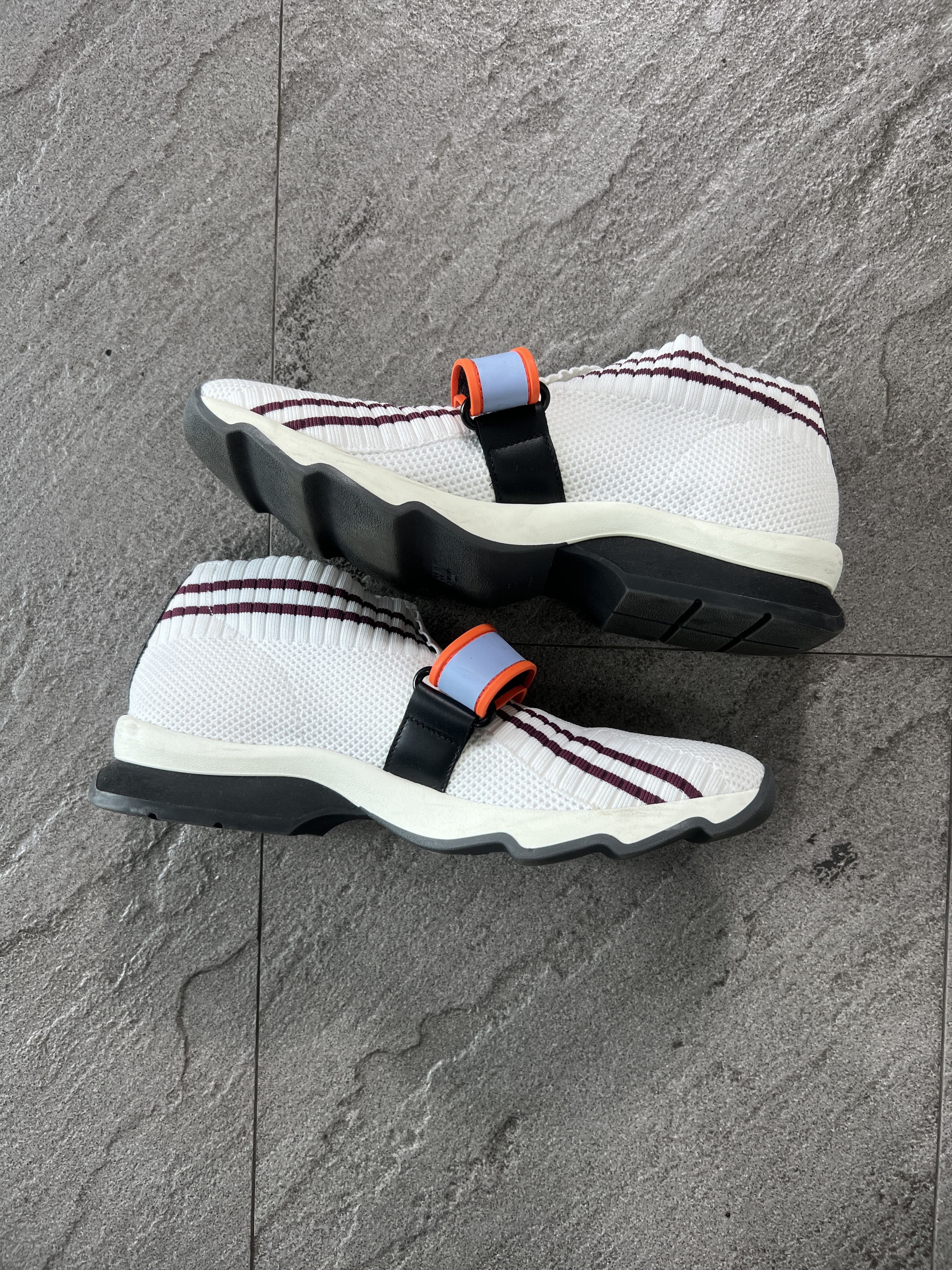 Fendi FENDI LOVE Strap Sock Sneakers White EU38 Size US 8 / IT 38 - 6 Thumbnail