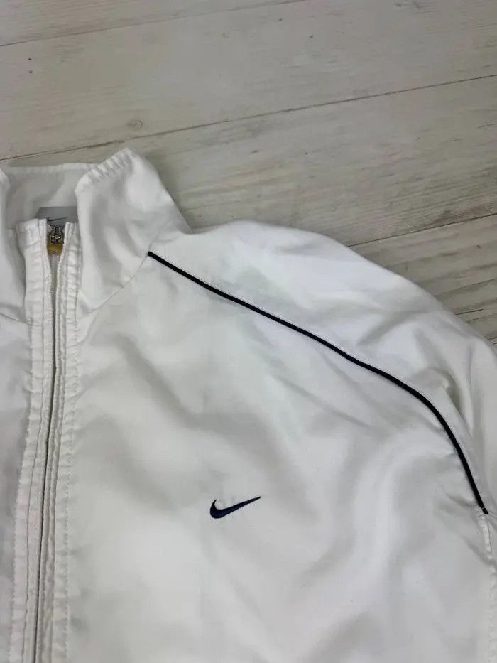 Nike Vintage Nike Nylon Track Jacket 00s Size US M / EU 48-50 / 2 - 6 Thumbnail