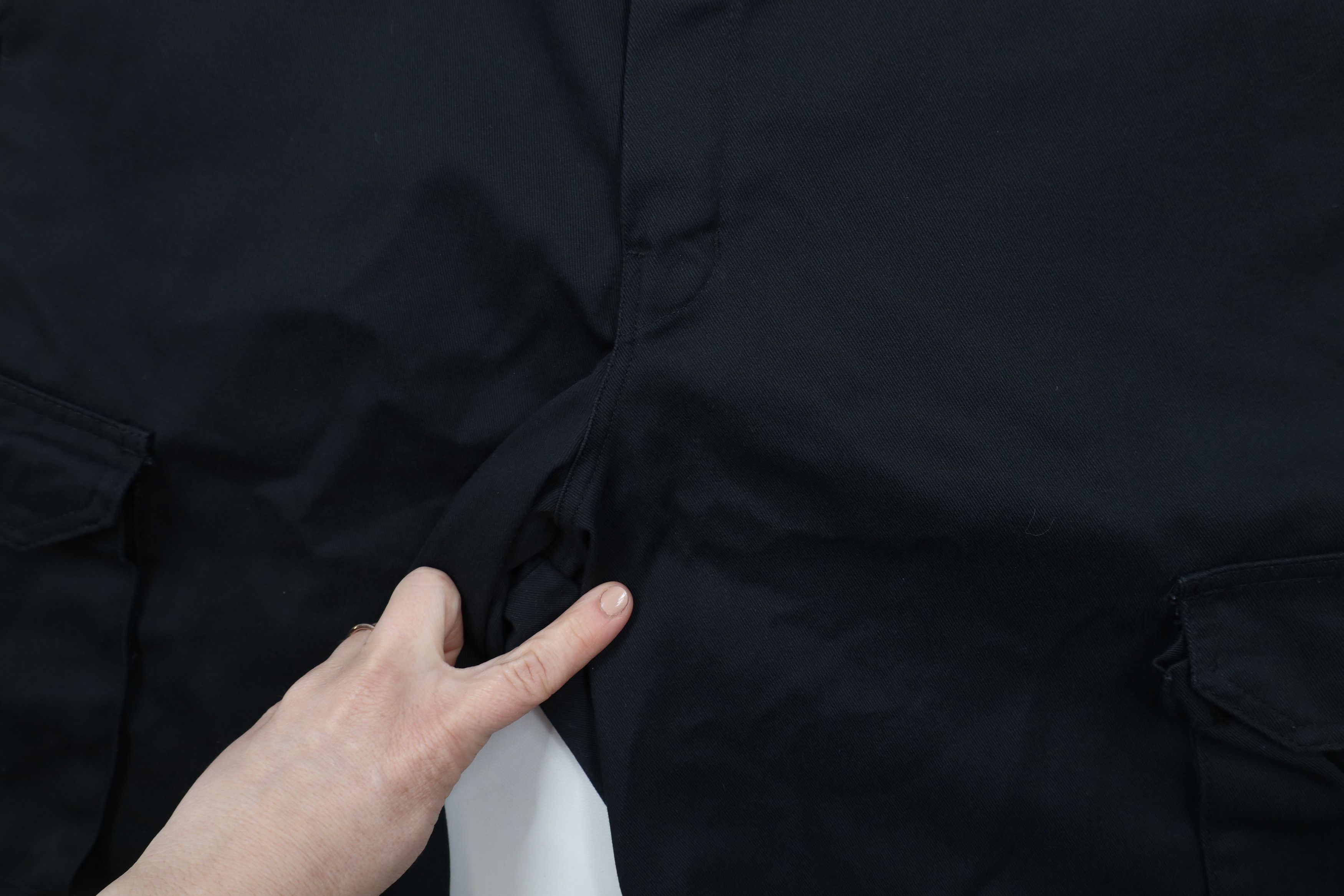 Dickies × Vintage Vintage Y2K Dickies Spell Out Loose Fit Cargo Shorts Black Size US 34 / EU 50 - 8 Thumbnail