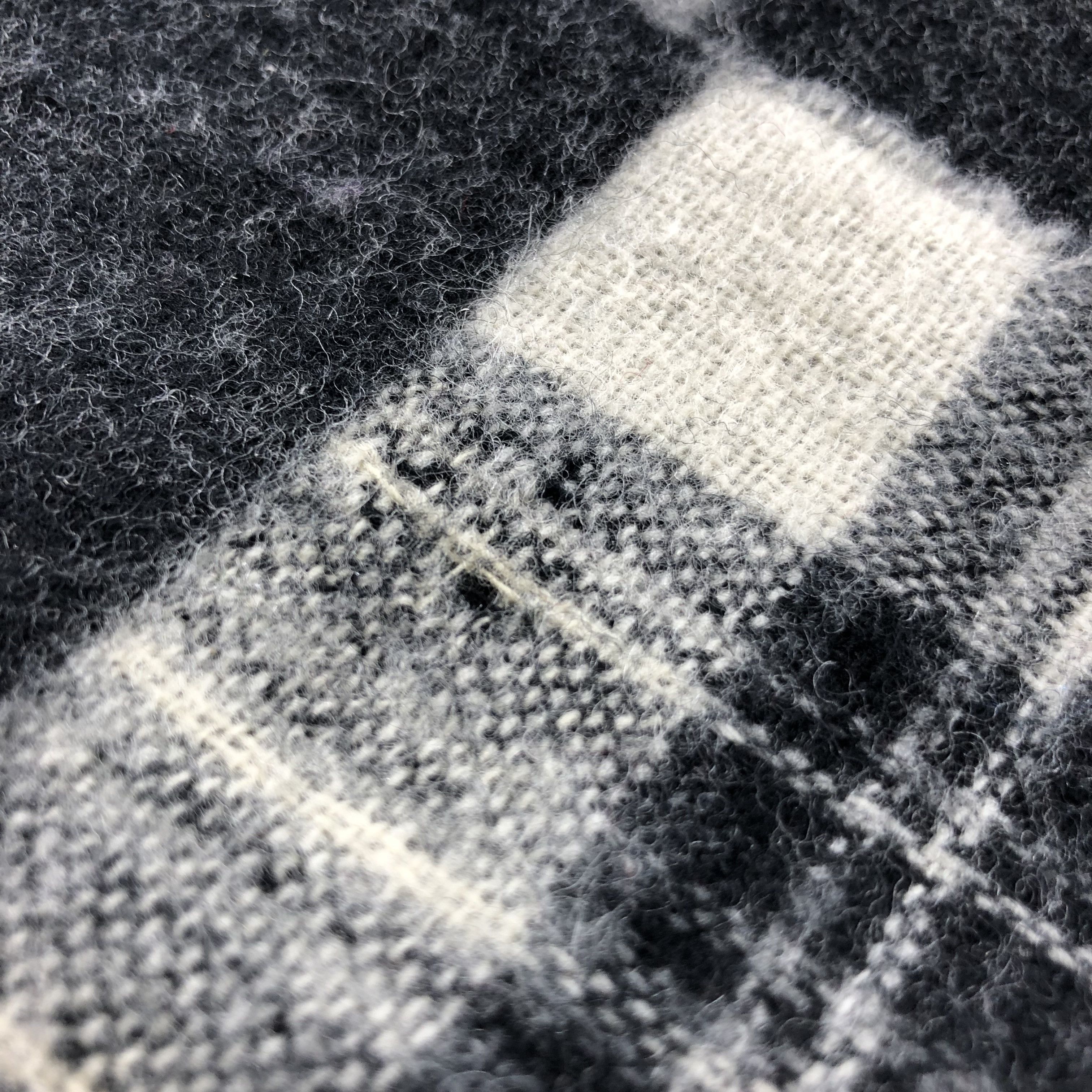 Vintage Glen Prince Tartan Wool Scarf Muffler V912 Size ONE SIZE - 12 Thumbnail