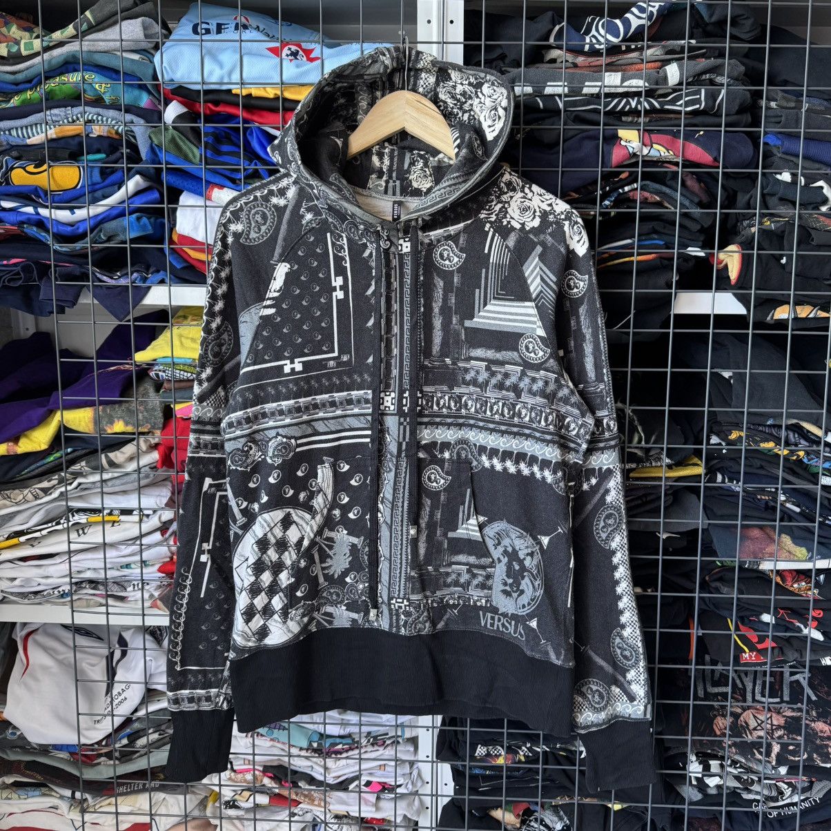 Versus Versace Versace Versus Hoodie Size US L / EU 52-54 / 3 - 1 Thumbnail