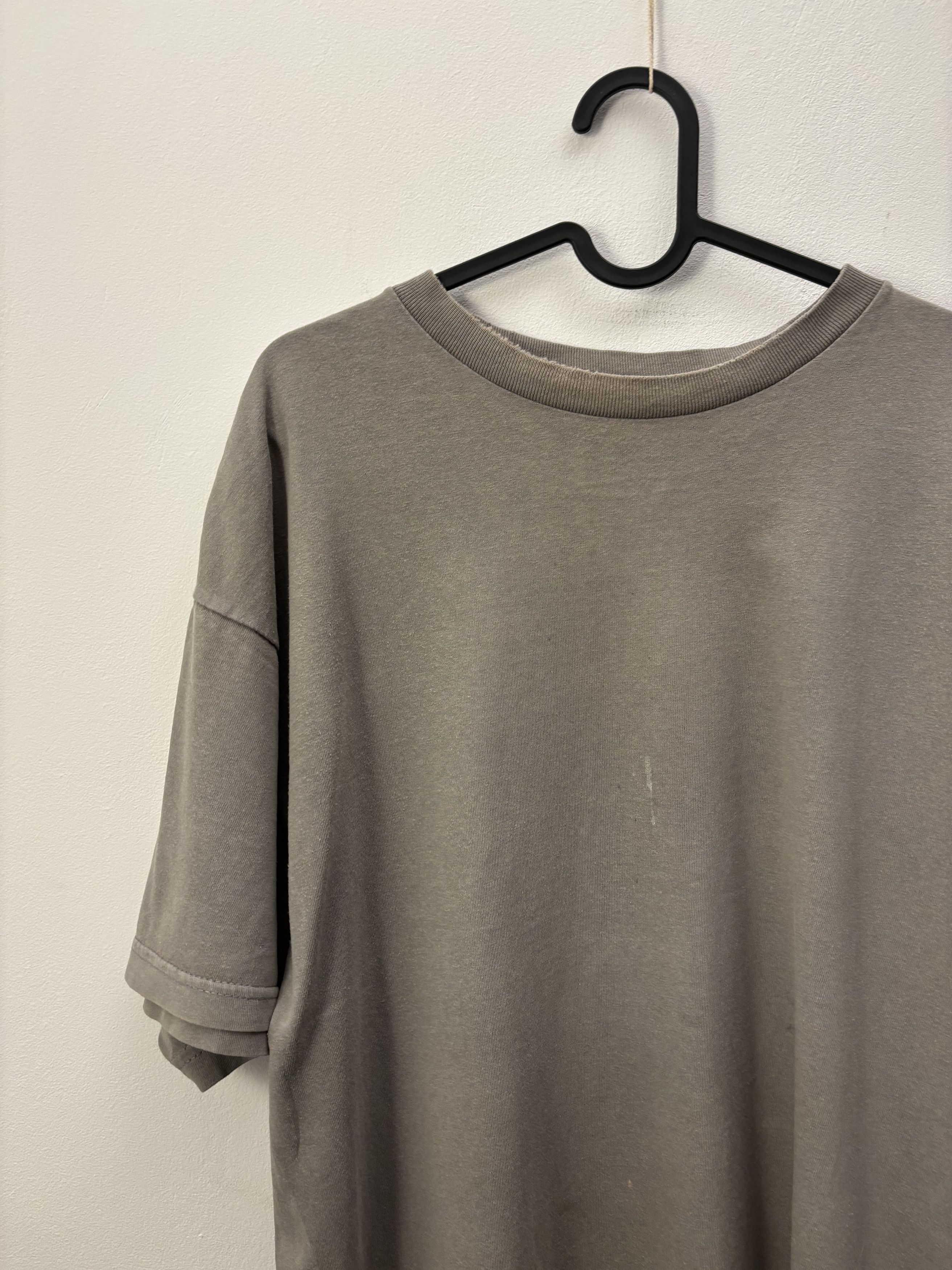 Vintage Vintage Blank Distressed Tee Size US XL / EU 56 / 4 - 3 Thumbnail