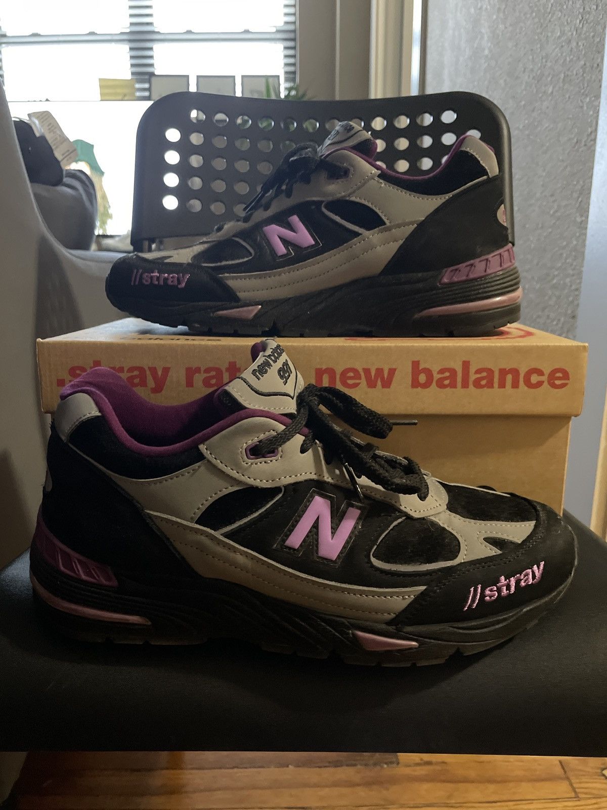 image of New Balance 991 Stray Rats Black Pink Purple Size 9 Shoes, Men's