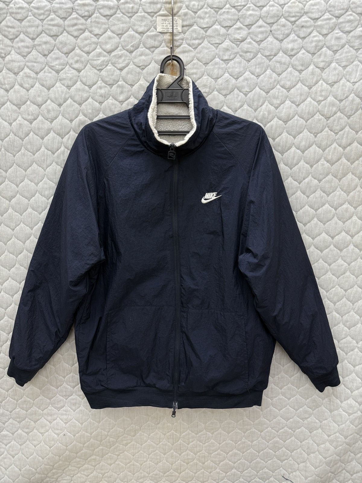Nike 🔥🔥🔥ARCHIVE NIKE SWOOSH REVERSIBLE JACKET Size US L / EU 52-54 / 3 - 3 Thumbnail