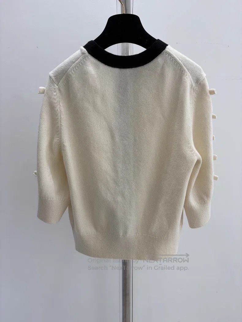 Chanel Chanel White and black contrast colour bow gold buckle cas Size XXS / US 00 / IT 34 - 2 Thumbnail