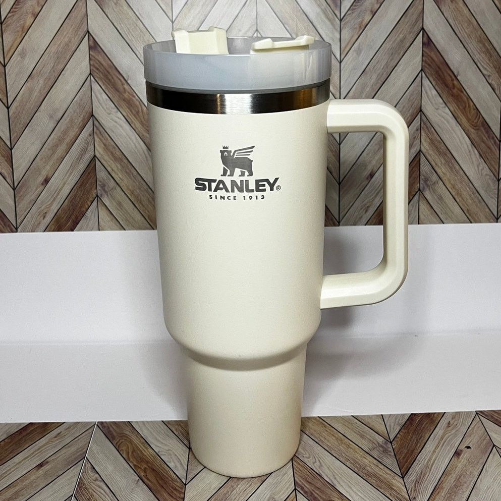 Other Stanley The Quencher H2.0 Travel Tumbler Cream 40 OZ Size ONE SIZE - 2 Thumbnail