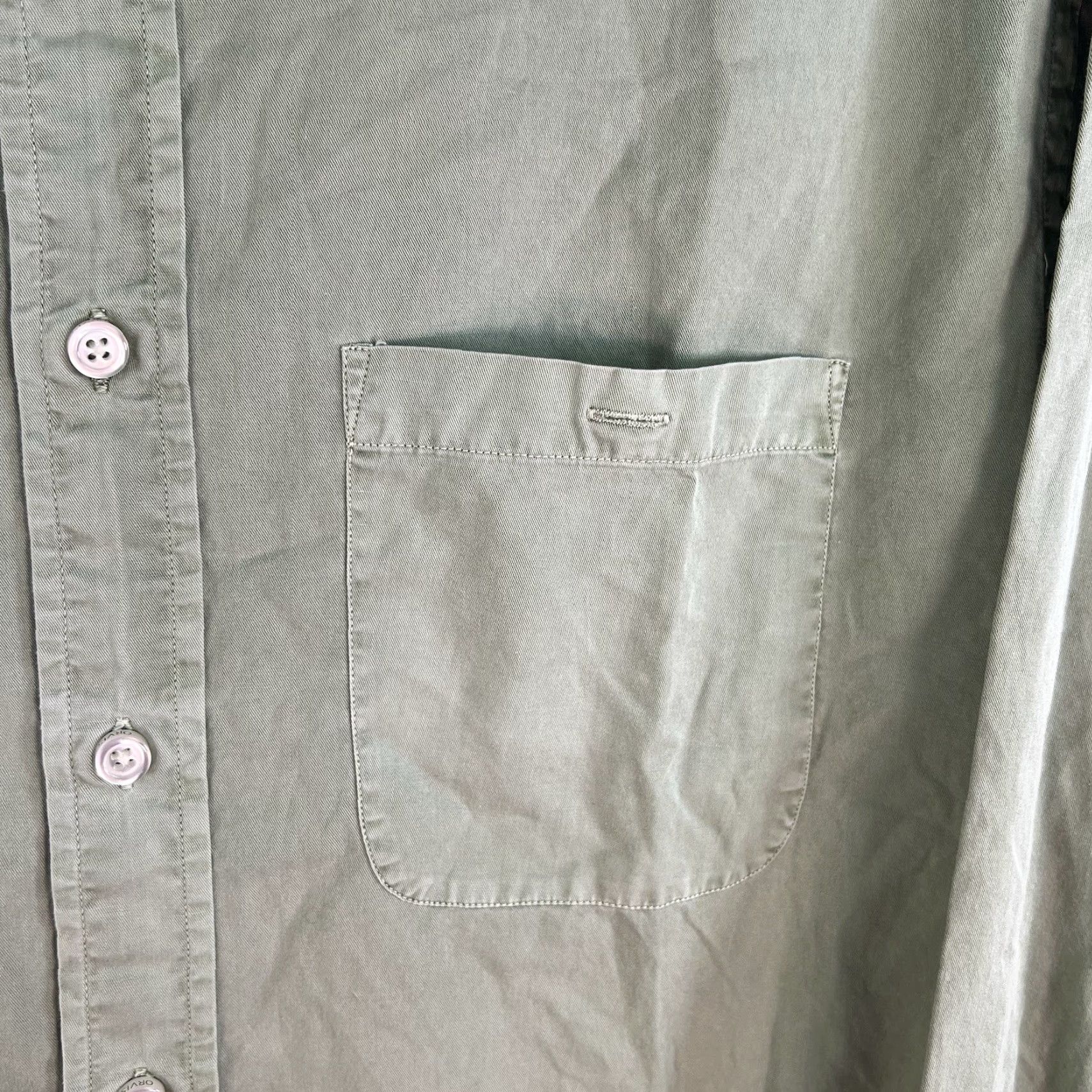 Orvis VINTAGE Orvis Button-Down Shirt Men’s L Green Long Sleeve Shirt Adult Large Green Solid 50 Chest Outdoor Classic Mens Size US L / EU 52-54 / 3 - 5 Thumbnail