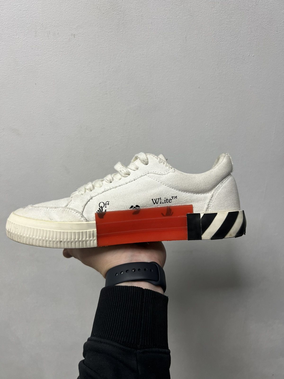 Off-White Off-White Vulcanized Low Canvas Shoes Size US 10 / EU 43 - 11 Thumbnail