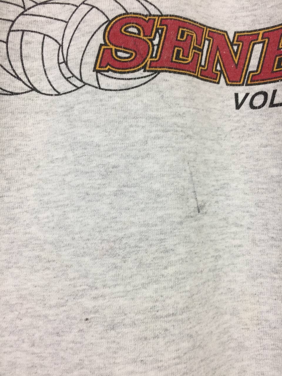 Vintage Vtg Cotton Deluxe Senesa Volleyball Sportswear Tee Size US XL / EU 56 / 4 - 4 Thumbnail