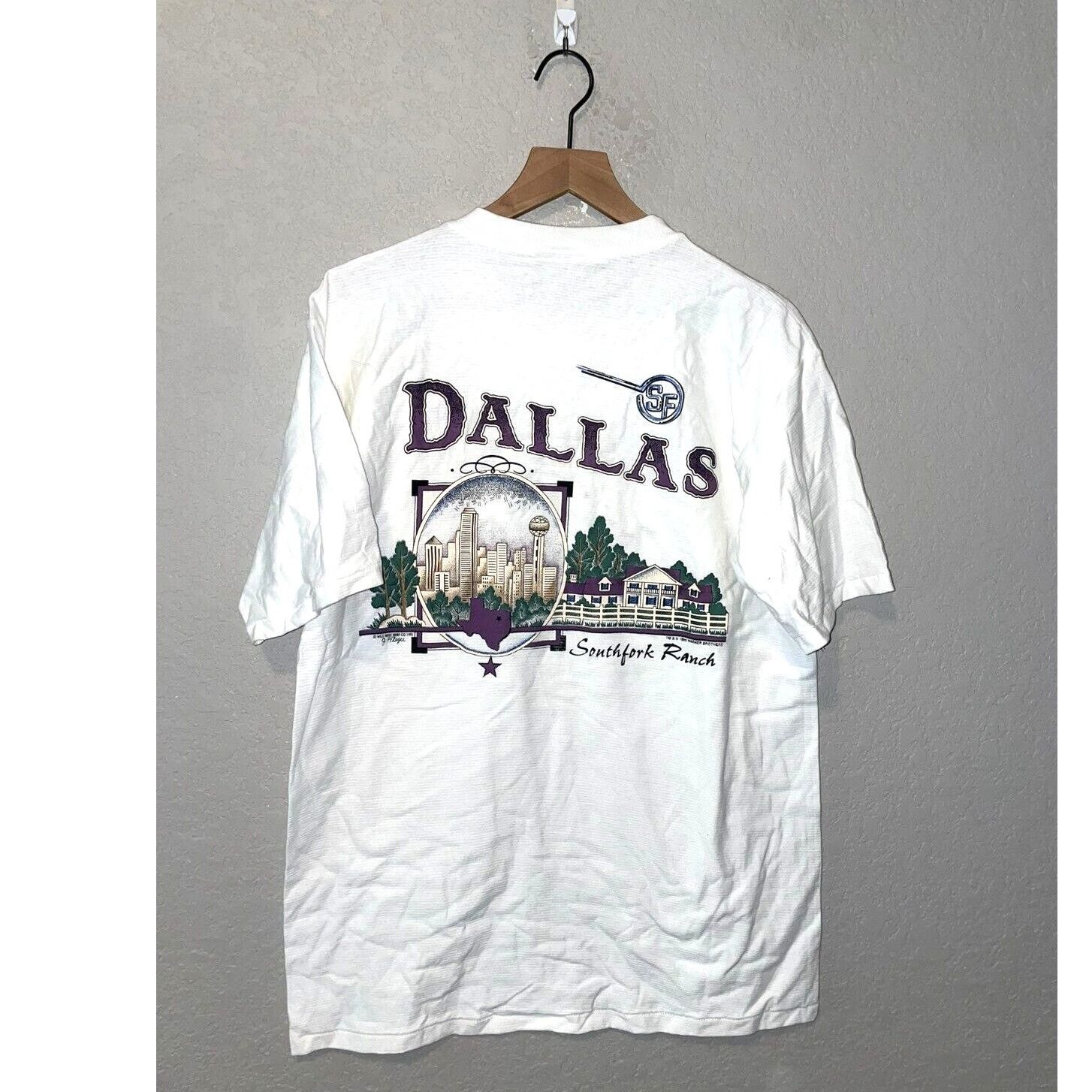 Vintage Vintage Dallas Southfork Ranch Yellowstone Misprint Tee Size US L / EU 52-54 / 3 - 1 Thumbnail