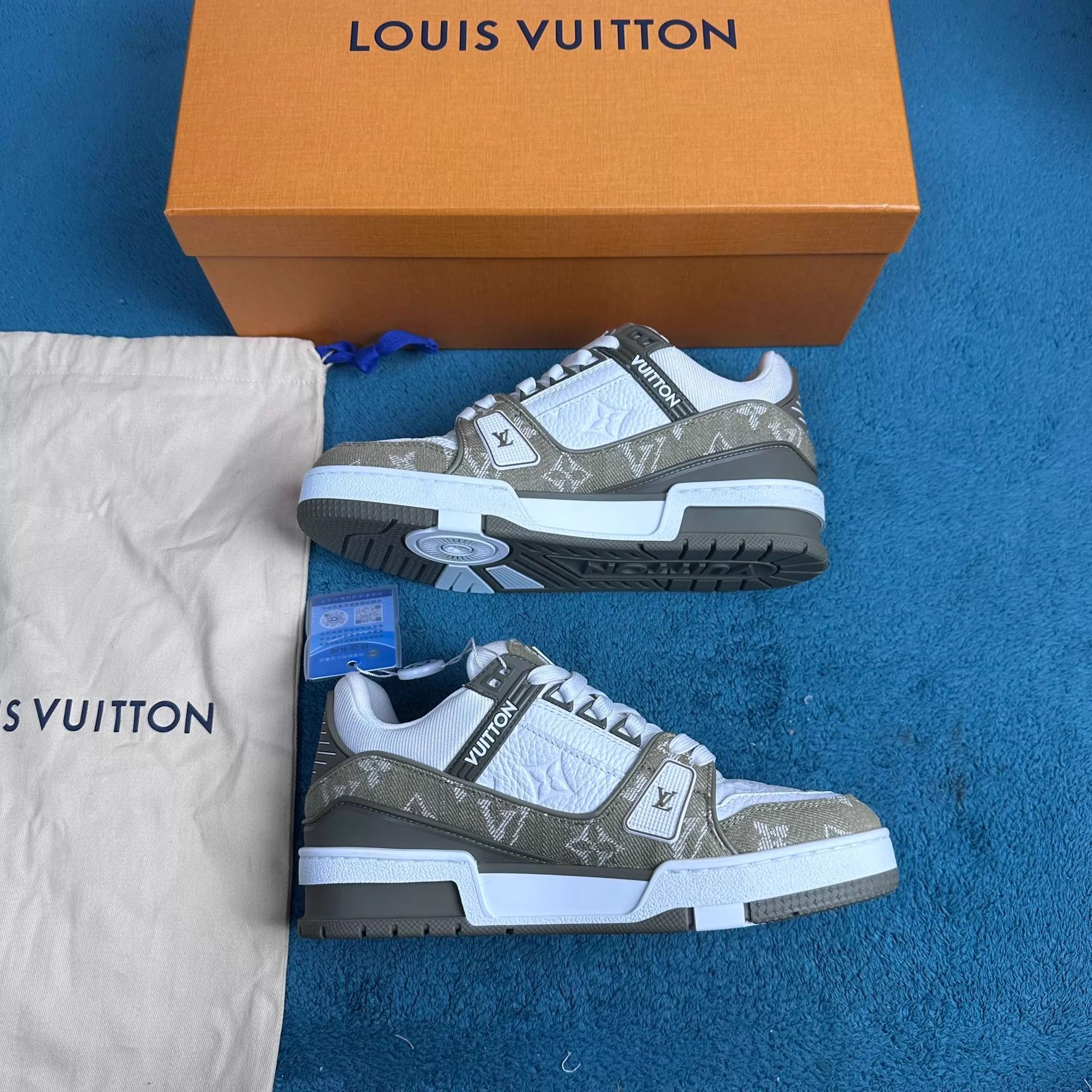 Louis Vuitton LV Trainer Denim & Leather Logo Print Low Green 36.5 Size US 6 / IT 36 - 3 Thumbnail