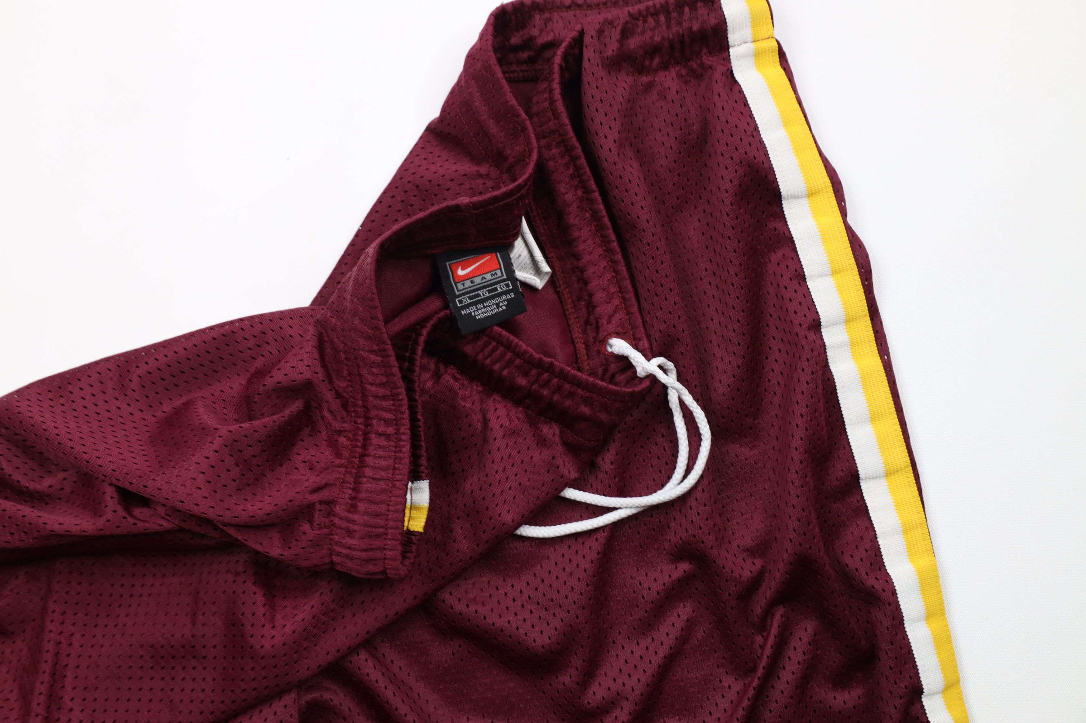 Nike × Vintage Vintage Nike Swoosh Arizona State University Mesh Shorts Size US 36 / EU 52 - 7 Thumbnail