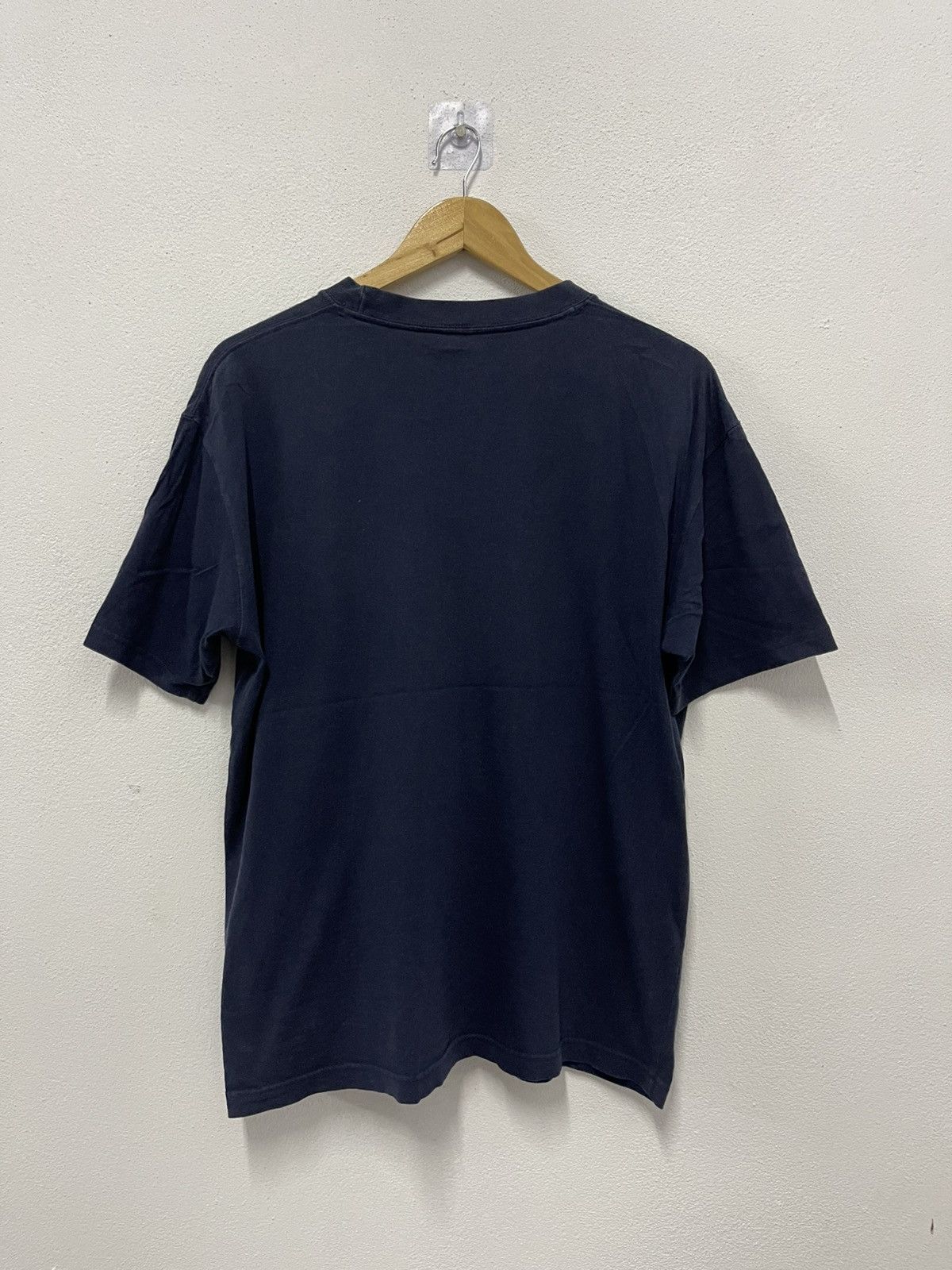 Disney × Japanese Brand × Mickey Mouse Mickey Mouse Disney t-shirt📸 Size US XL / EU 56 / 4 - 2 Thumbnail