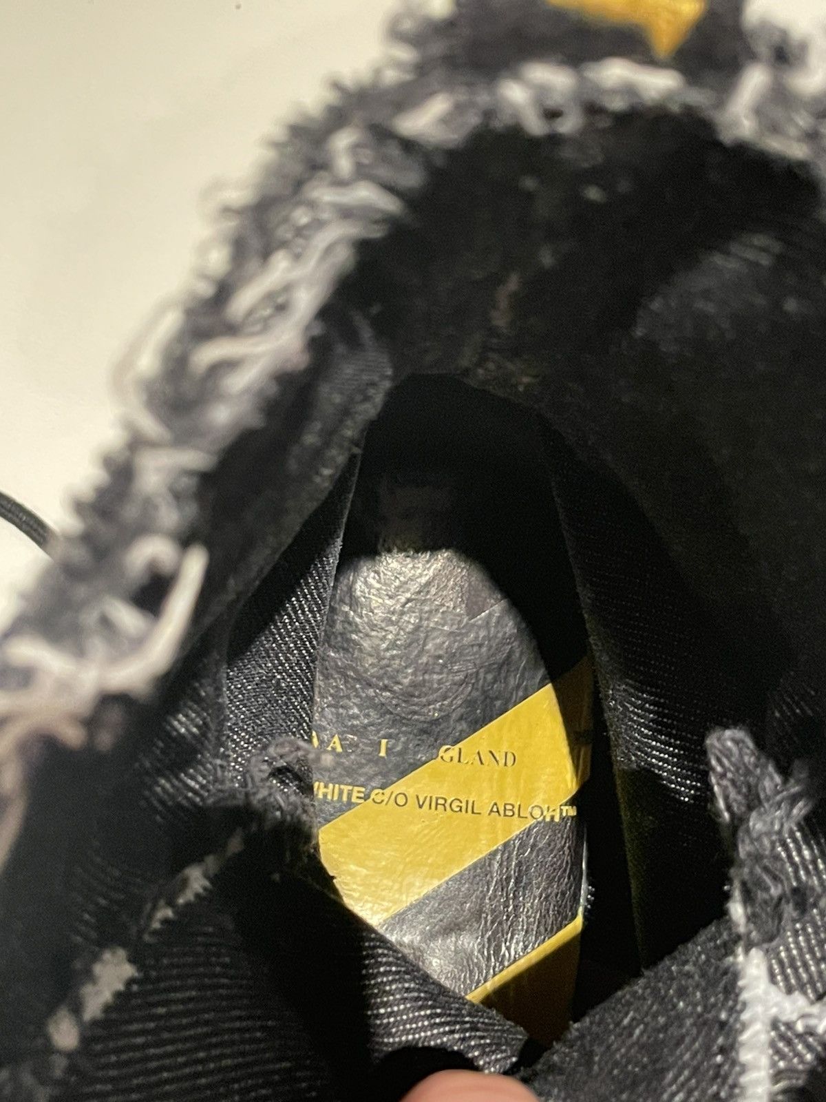 Dr. Martens Dr Martens x Off-White Bleached denim boots Blk Size US 9 / EU 42 - 13 Thumbnail
