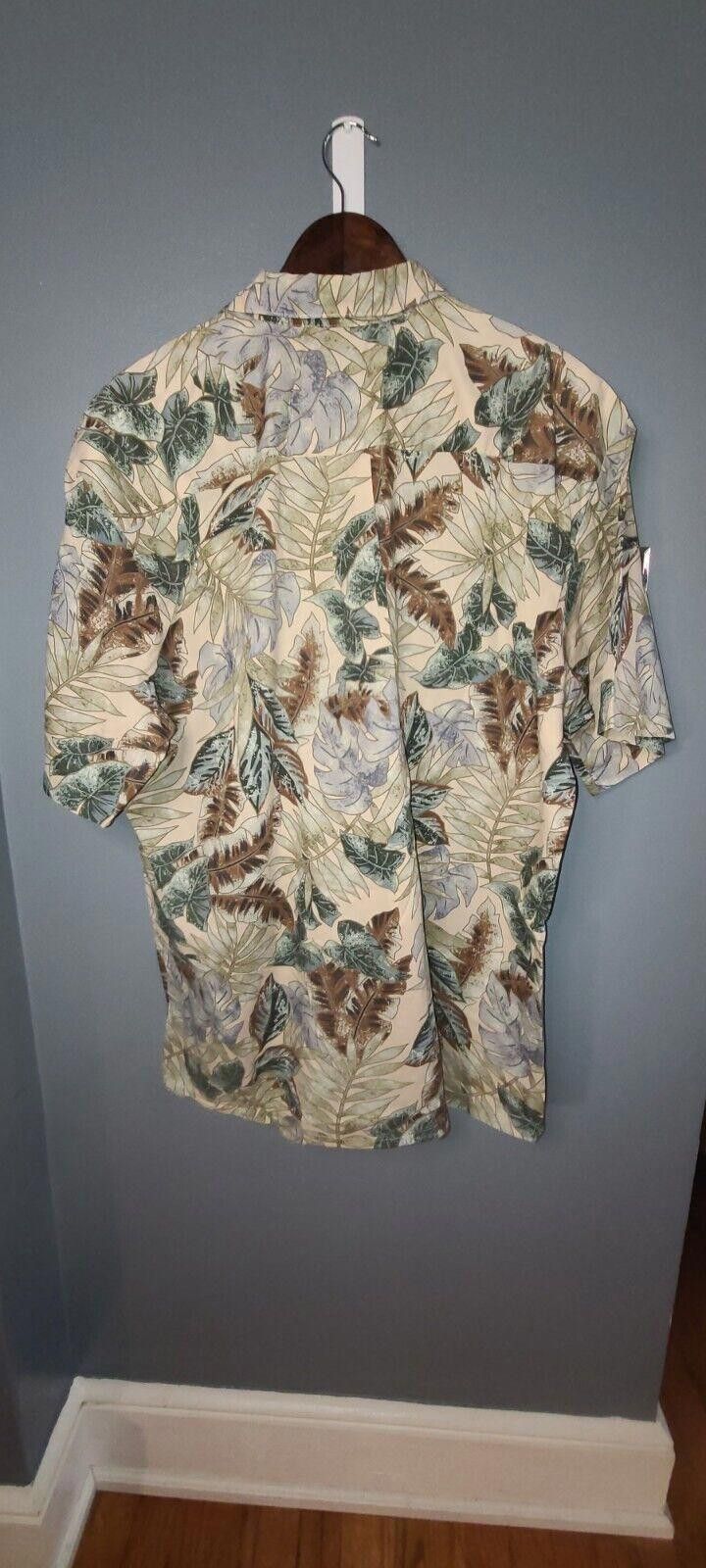 Tori Richard Vintage Tori Richard Hawaiian Shirt Men's XL Button Up USA Size US XL / EU 56 / 4 - 6 Thumbnail