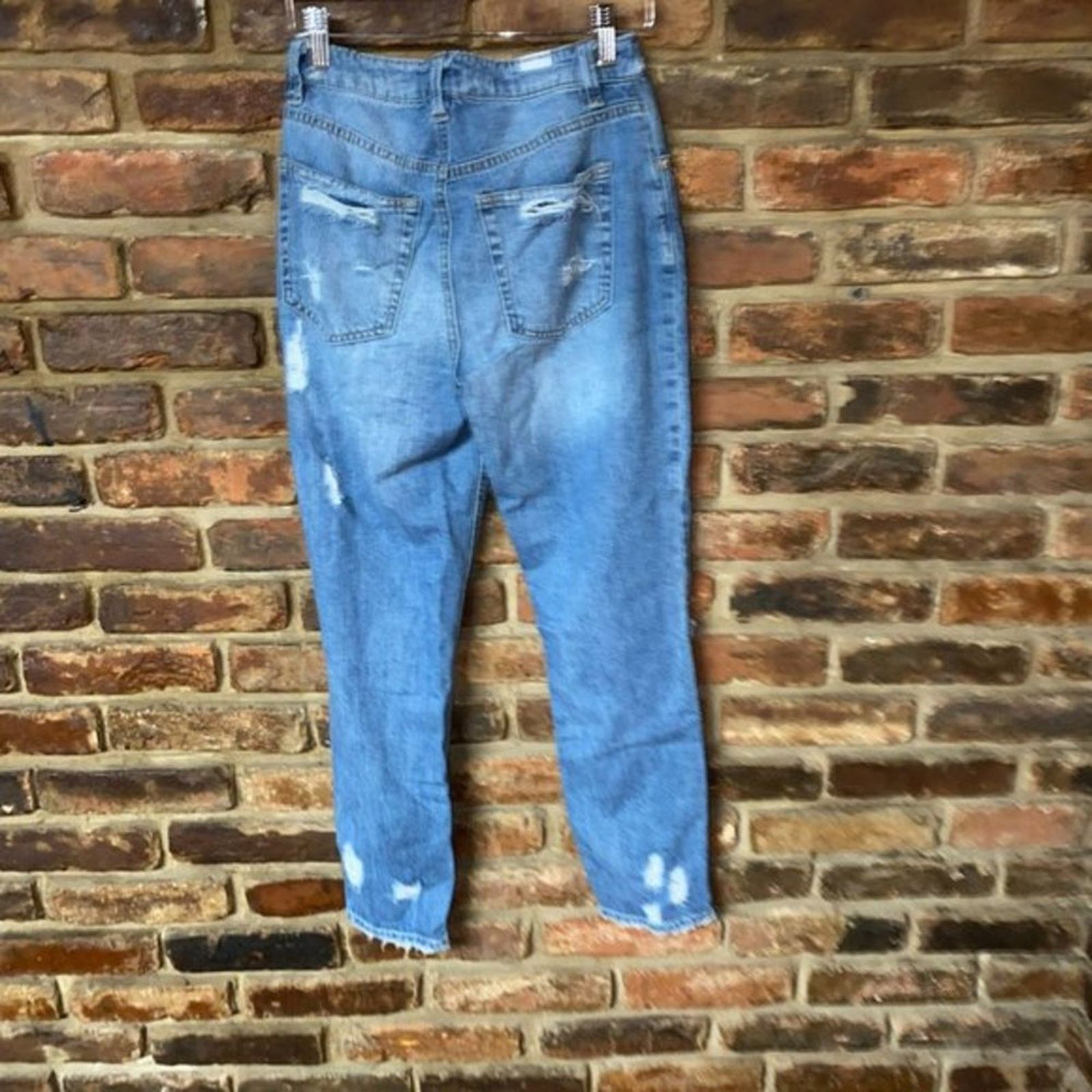 Almost Famous Almost Famous Distressed Denim Cropped Skinny Jeans 0 Size 25" / US 0 / IT 36 - 3 Thumbnail
