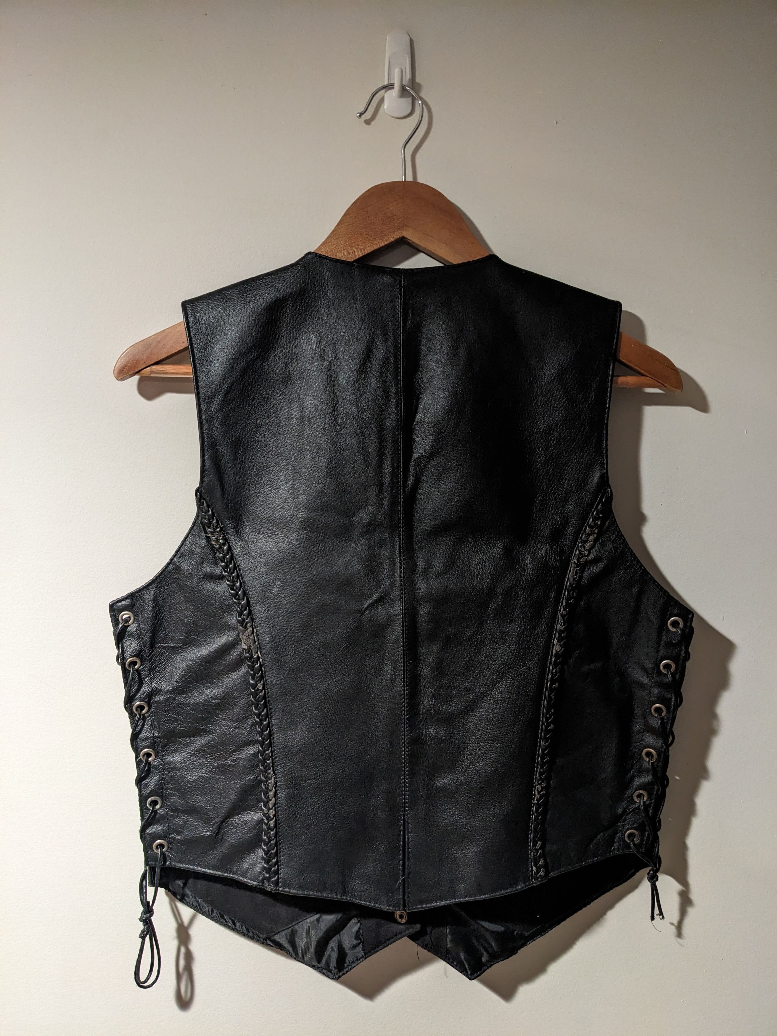 Harley Davidson Vintage Y2K Harley Davidson Chest Logo Womans Leather Vest Size XL / US 12-14 / IT 48-50 - 8 Thumbnail