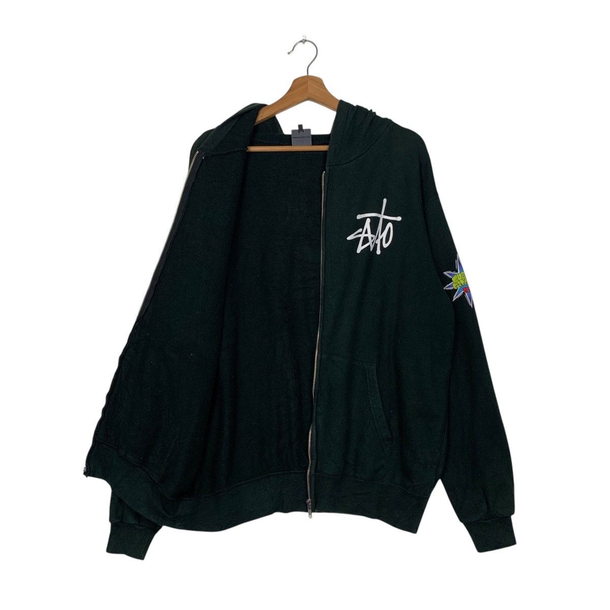 Japanese Brand TOMOYA SATOZAKI 22 Baseball Player Graphic Hoodies #1766-C78 Size US L / EU 52-54 / 3 - 11 Thumbnail