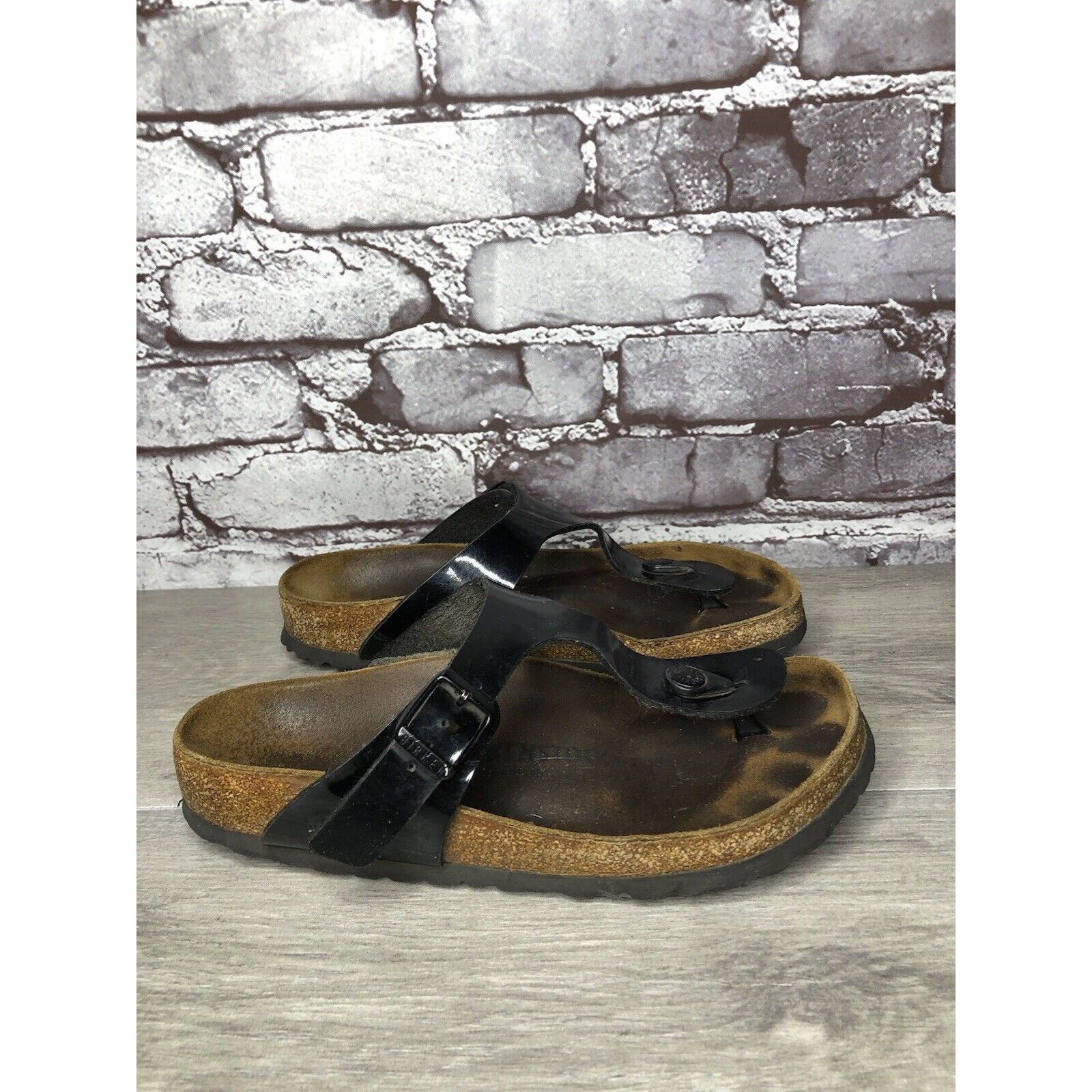 Birkenstock Birkenstock Gizeh Black Patent Leather Cork Strap Sandals Wo Size US 6.5 / IT 36.5 - 3 Thumbnail